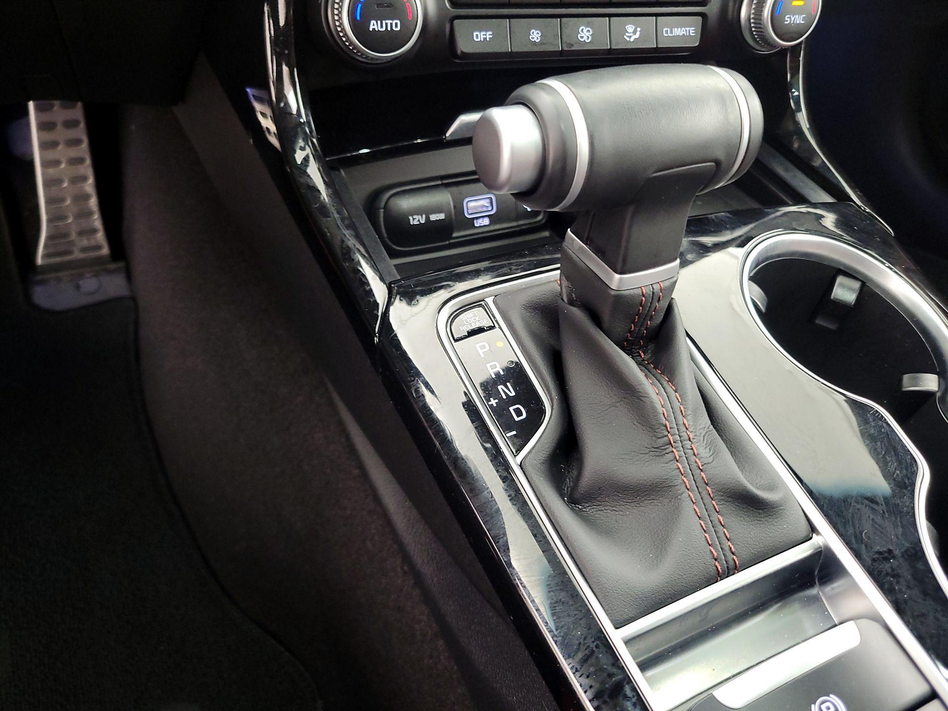 Thumbnail: 2023 Kia Stinger - 18