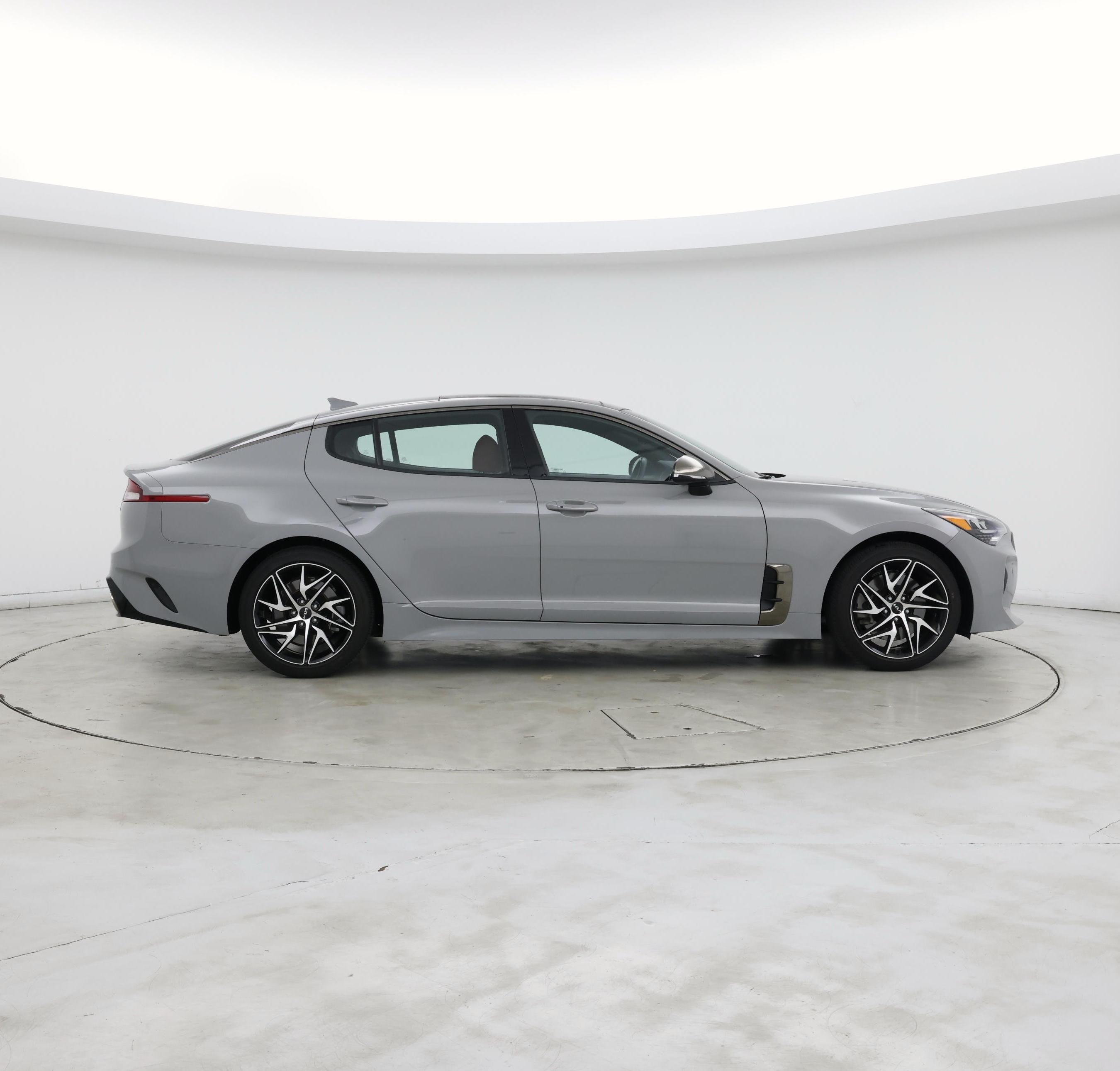 Thumbnail: 2023 Kia Stinger - 7