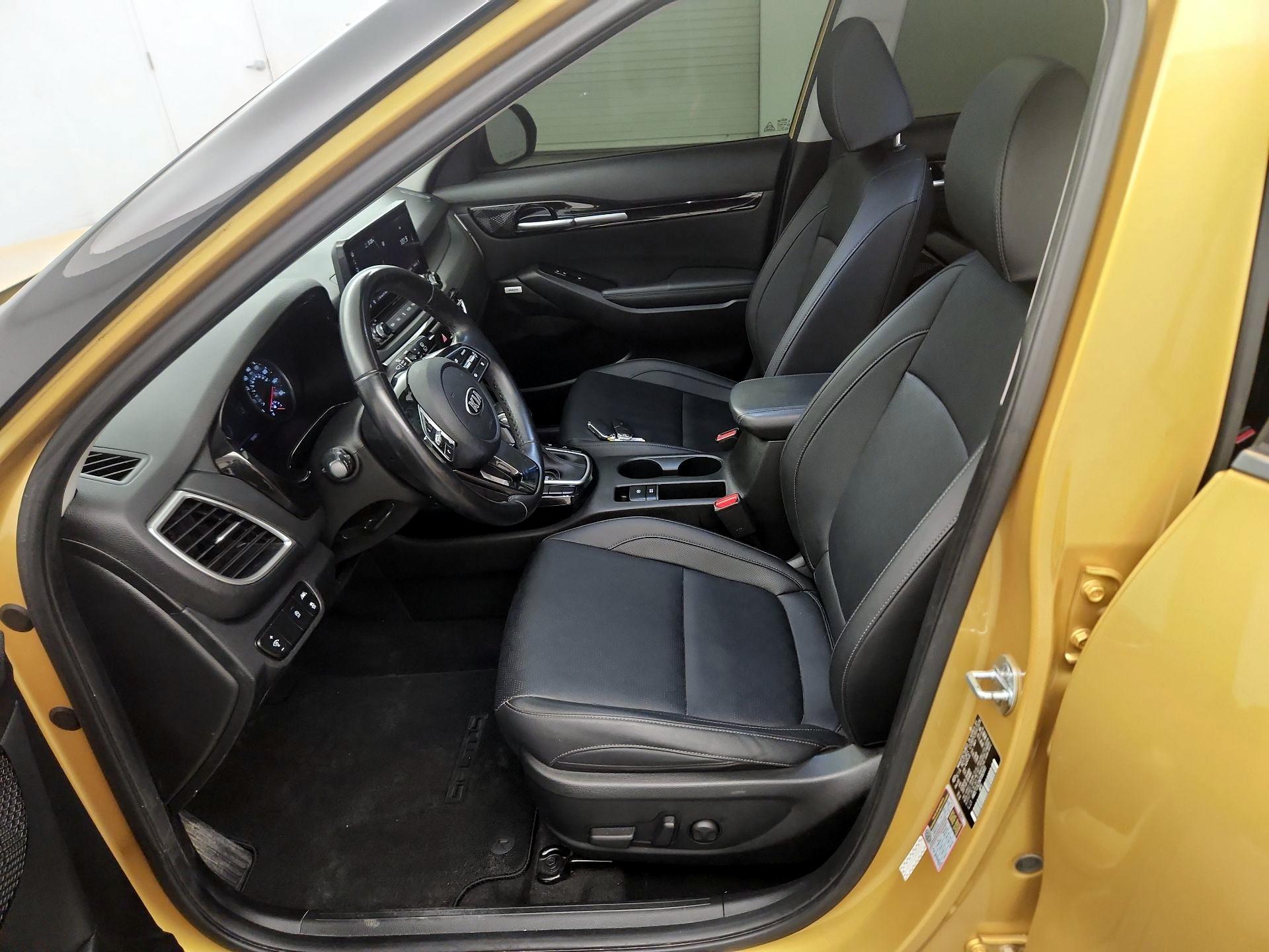 Thumbnail: 2021 Kia Seltos - 9