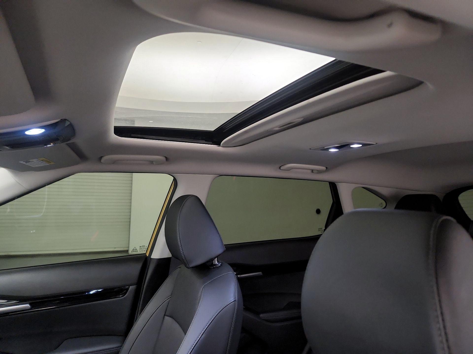 Thumbnail: 2021 Kia Seltos - 18