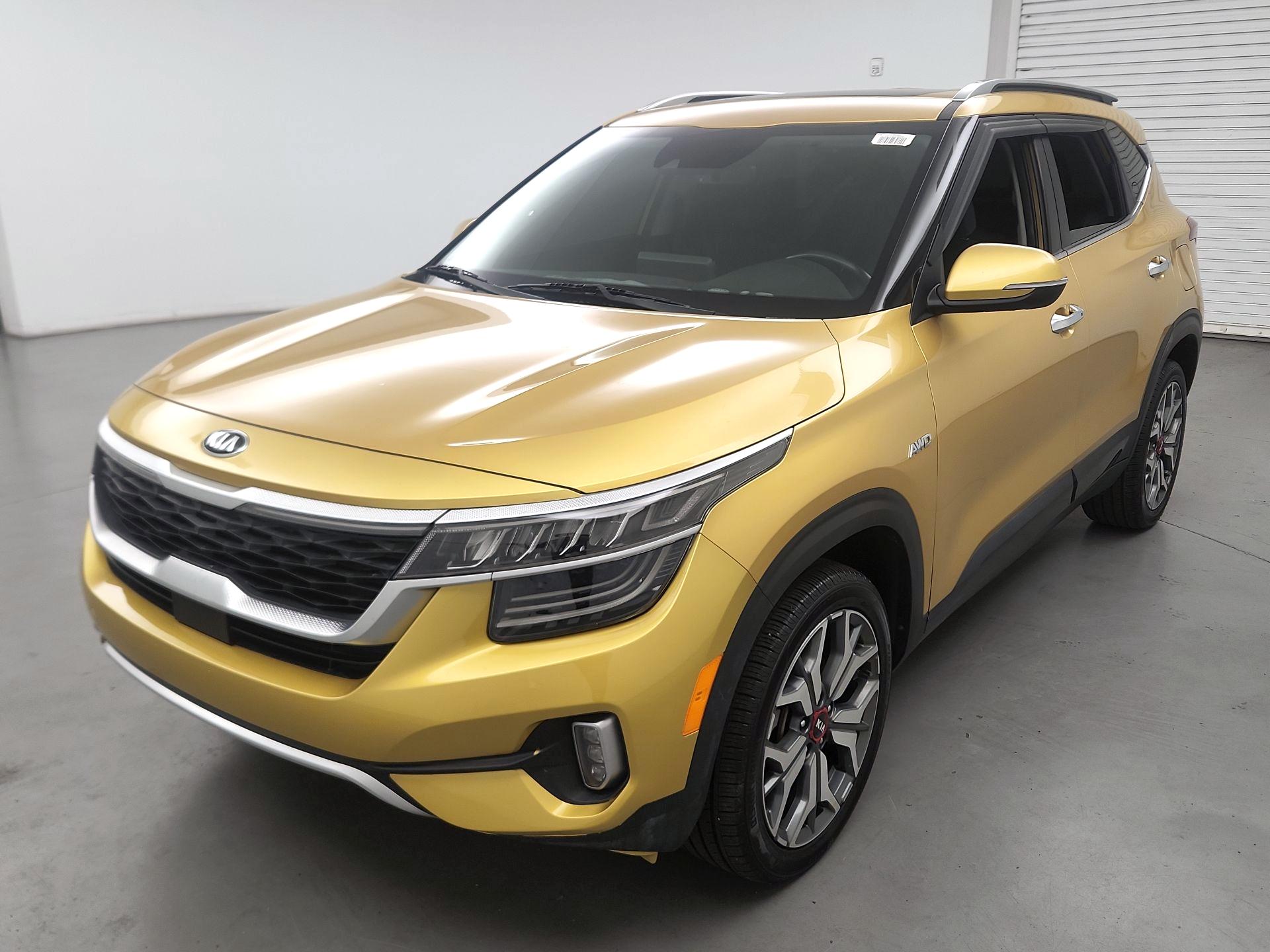 Thumbnail: 2021 Kia Seltos - 3