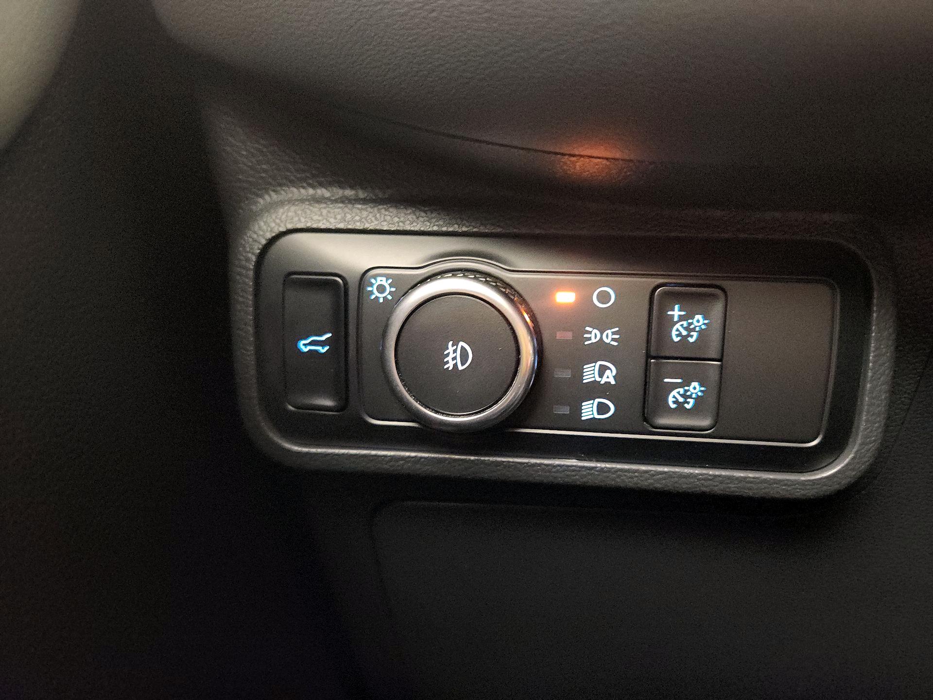 Thumbnail: 2025 Ford Explorer - 11