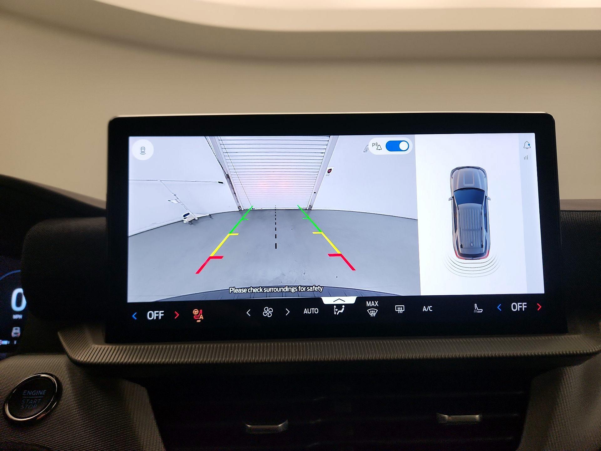 Thumbnail: 2025 Ford Explorer - 12