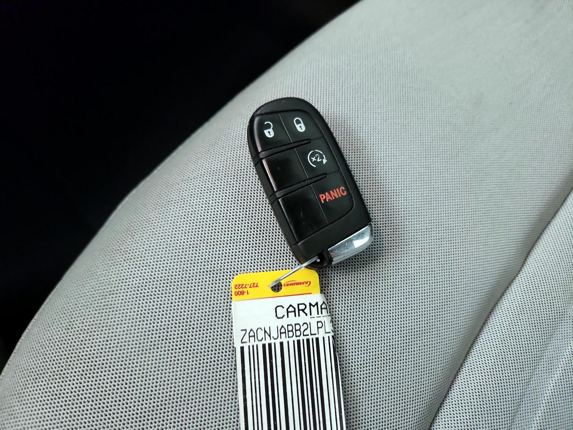 Thumbnail: 2020 Jeep Renegade - 20