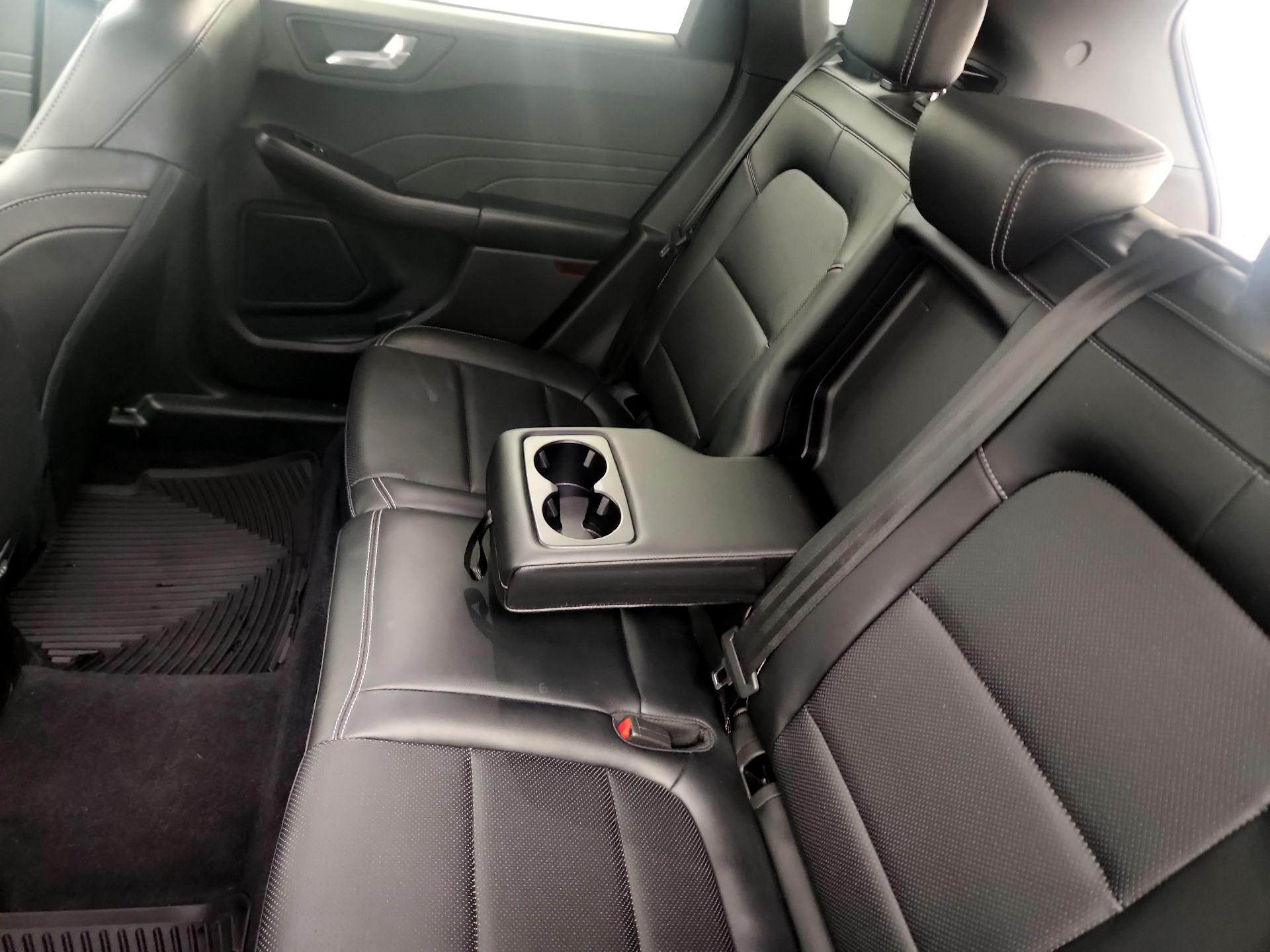 Thumbnail: 2021 Ford Escape - 18