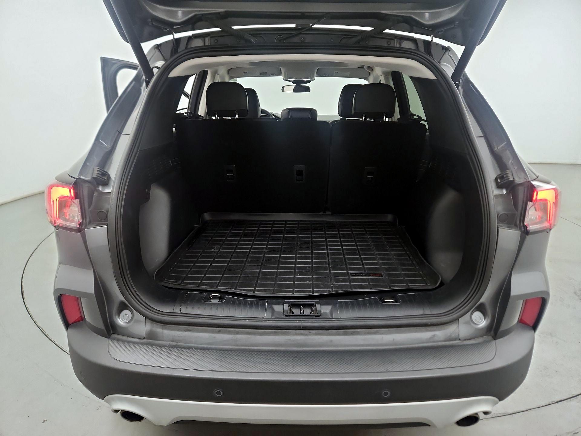 Thumbnail: 2021 Ford Escape - 19