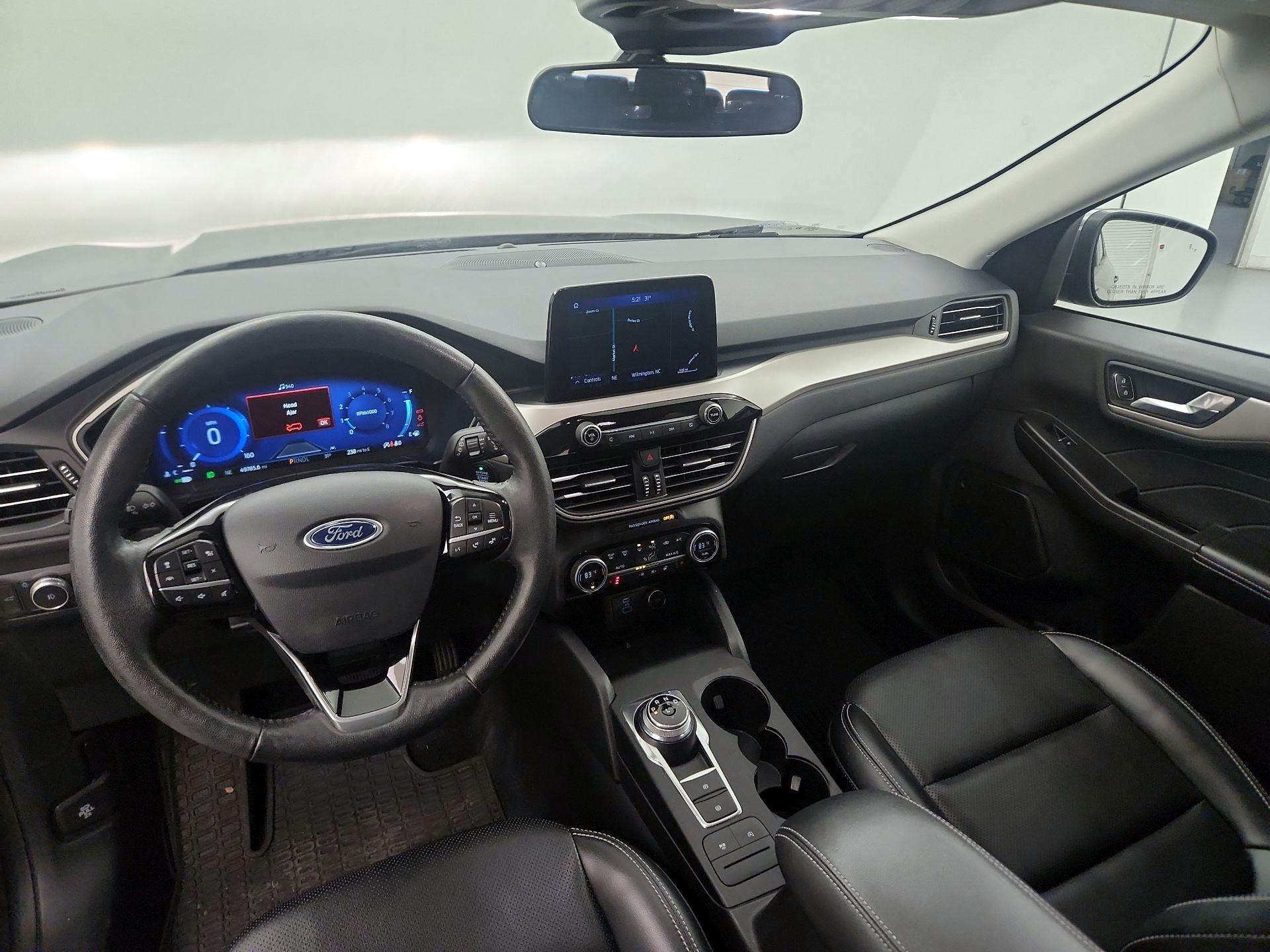 Thumbnail: 2021 Ford Escape - 8