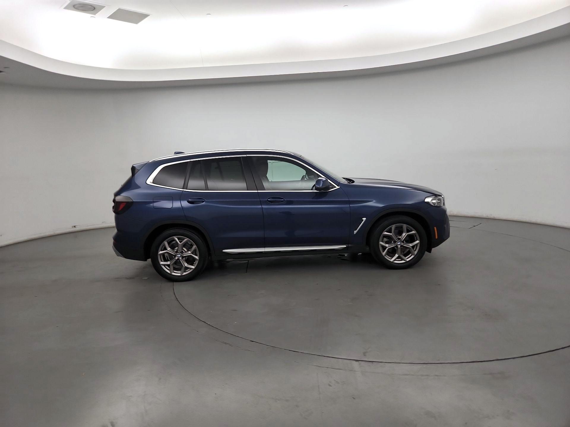 Thumbnail: 2022 BMW X3 - 4