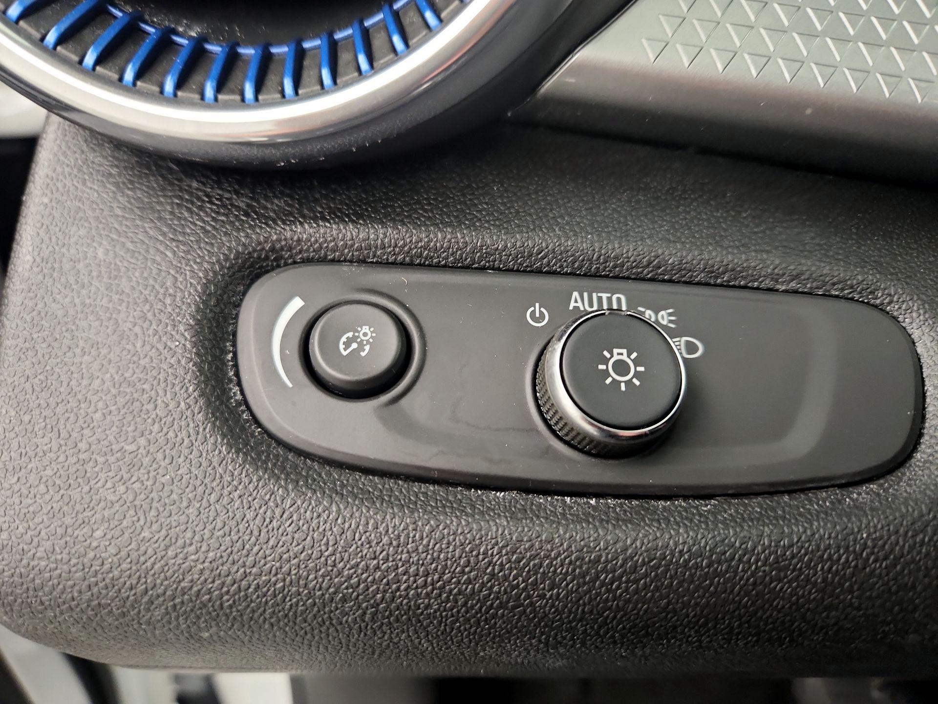 Thumbnail: 2024 Chevrolet Trax - 11