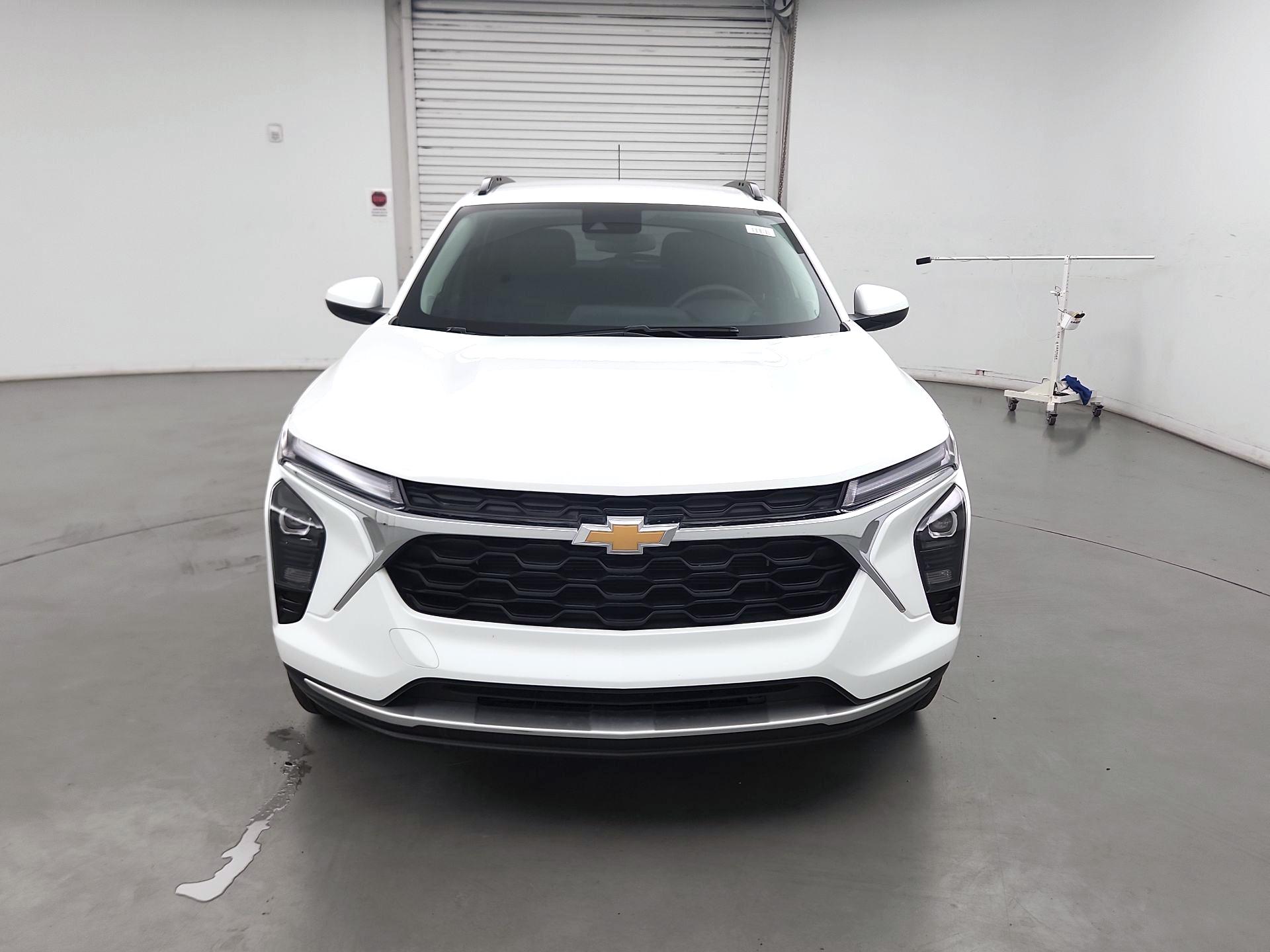 Thumbnail: 2024 Chevrolet Trax - 2