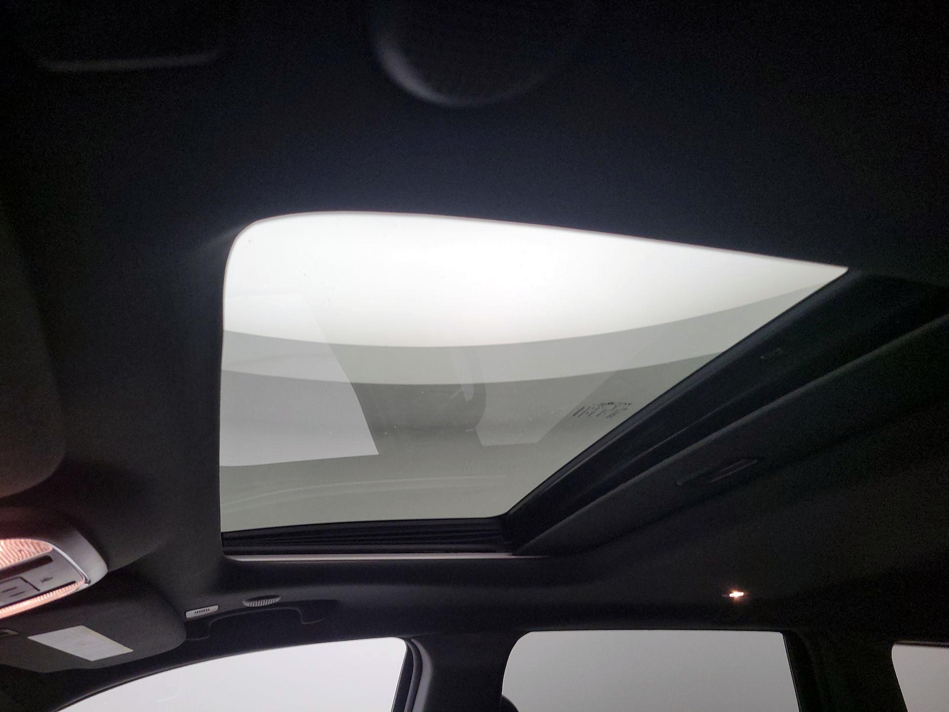 Thumbnail: 2018 Jeep Grand Cherokee - 19