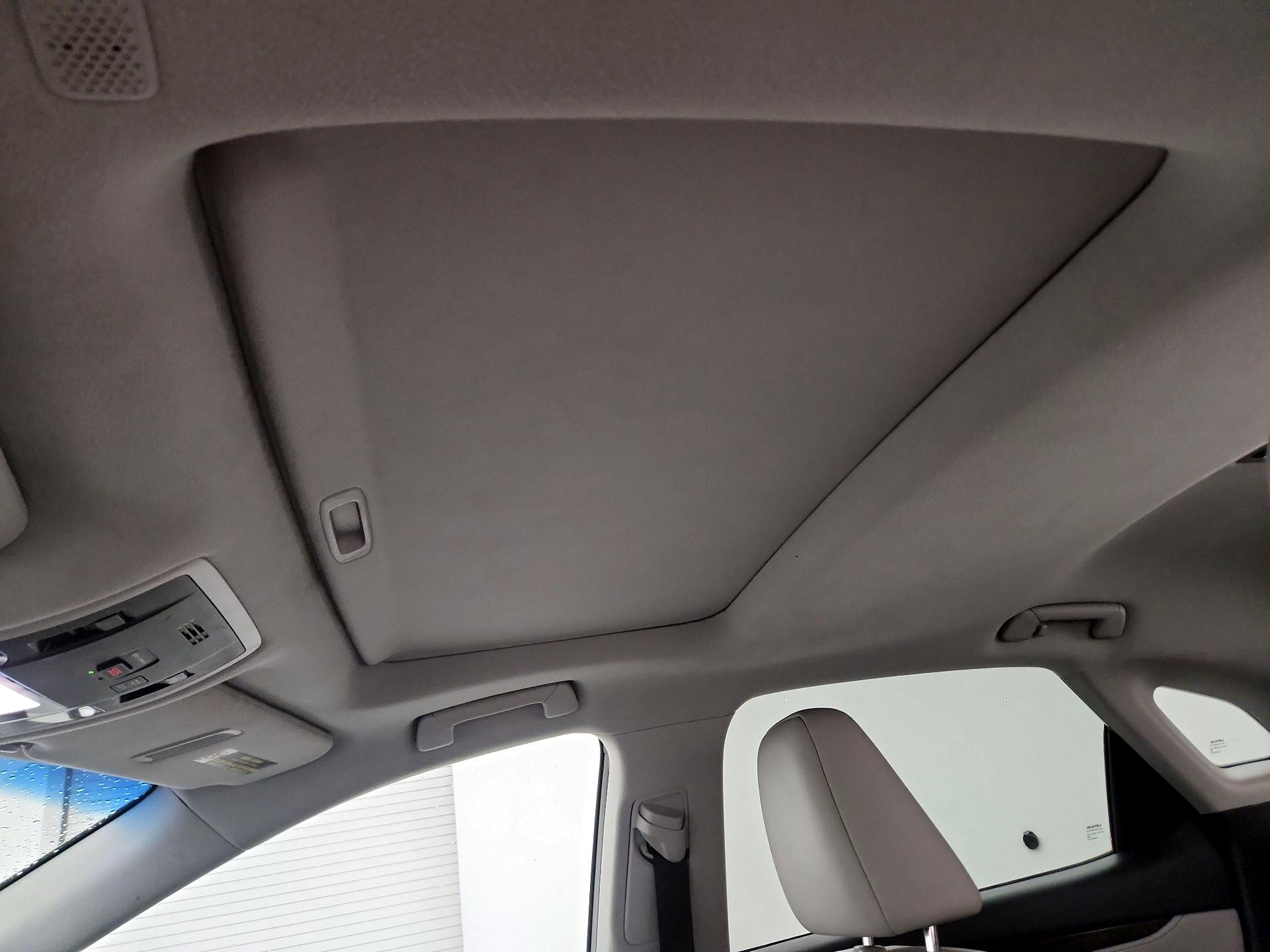 Thumbnail: 2019 Lexus RX - 16