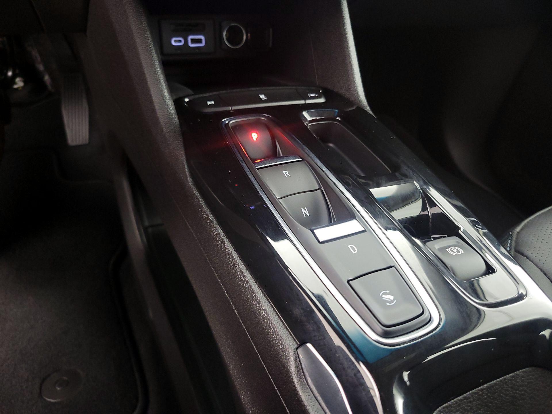 Thumbnail: 2023 Chevrolet Bolt EV - 17