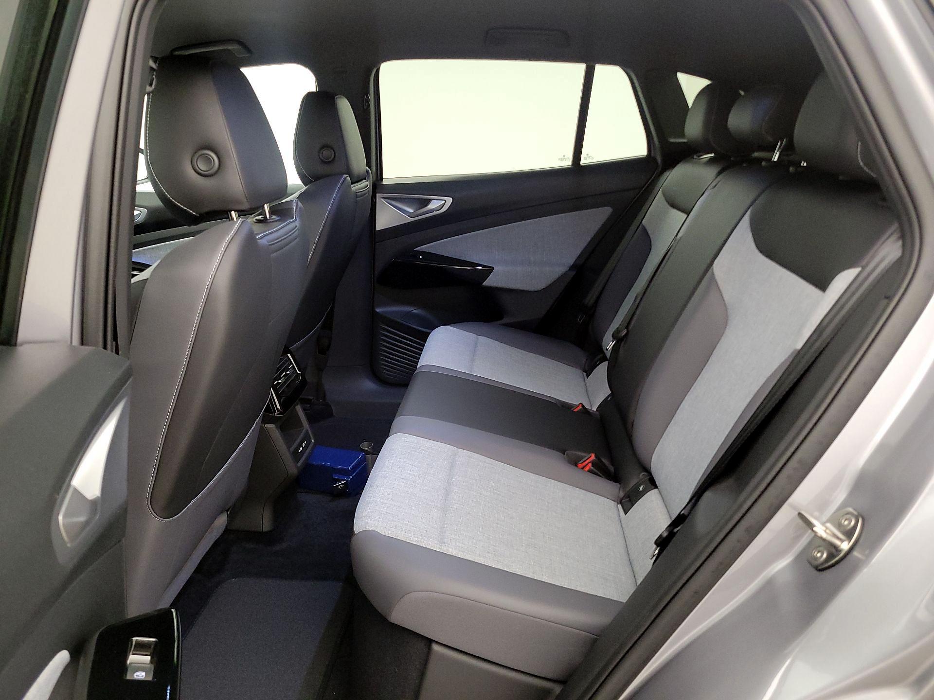 Thumbnail: 2023 Volkswagen ID.4 - 20