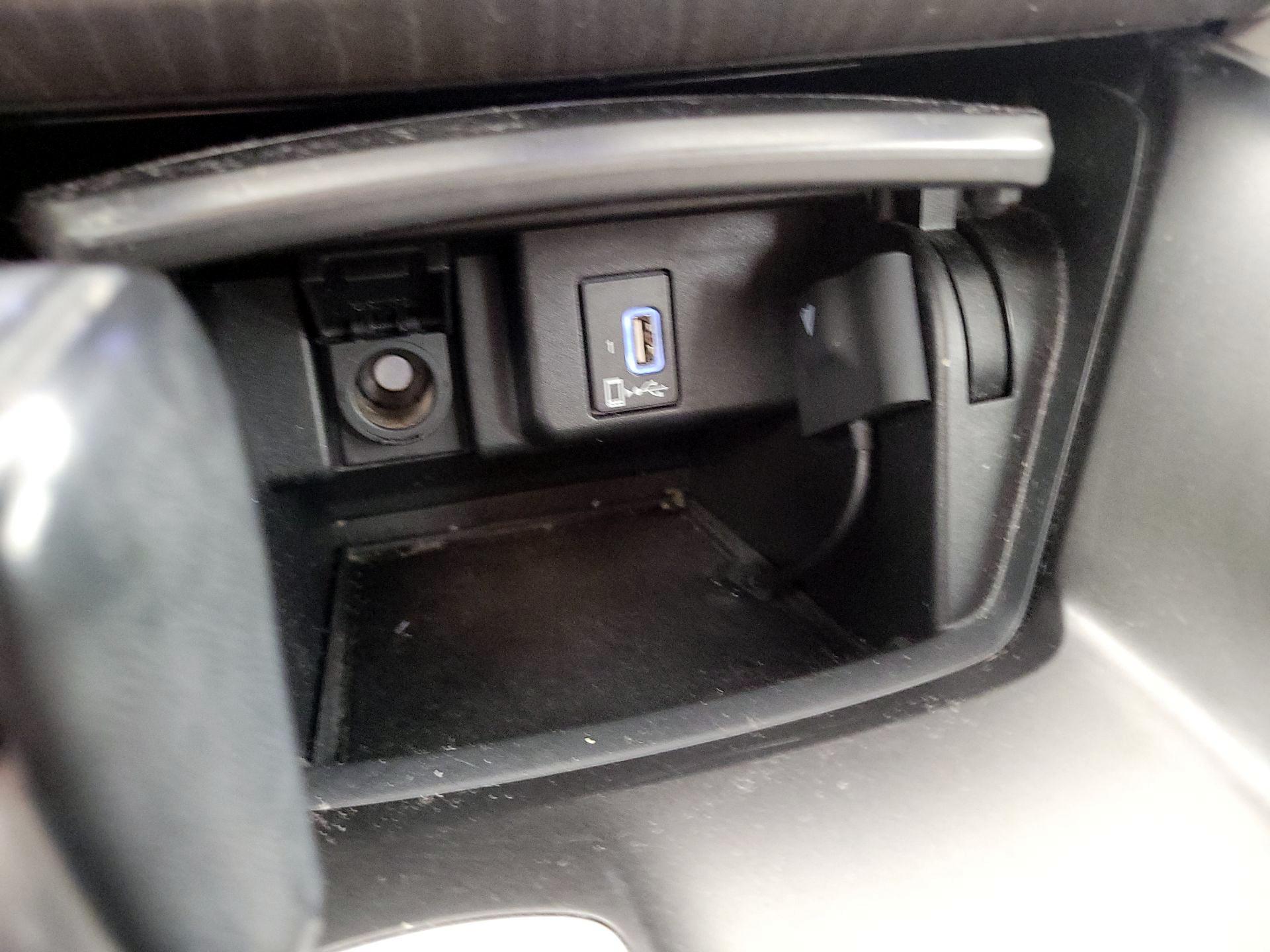 Thumbnail: 2018 Honda Accord - 18