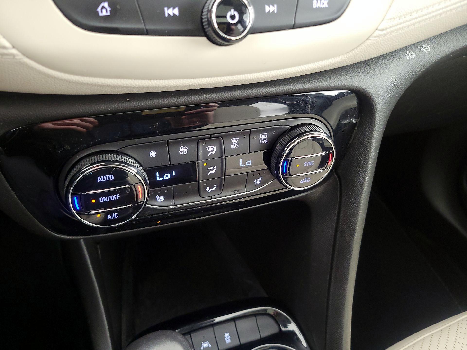 Thumbnail: 2021 Buick Encore GX - 17