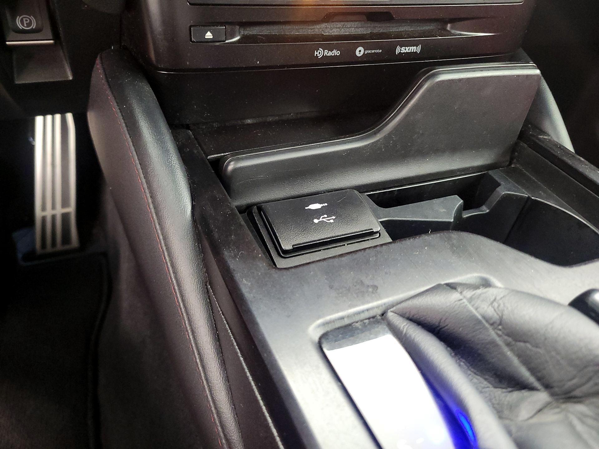 Thumbnail: 2021 Lexus ES - 18