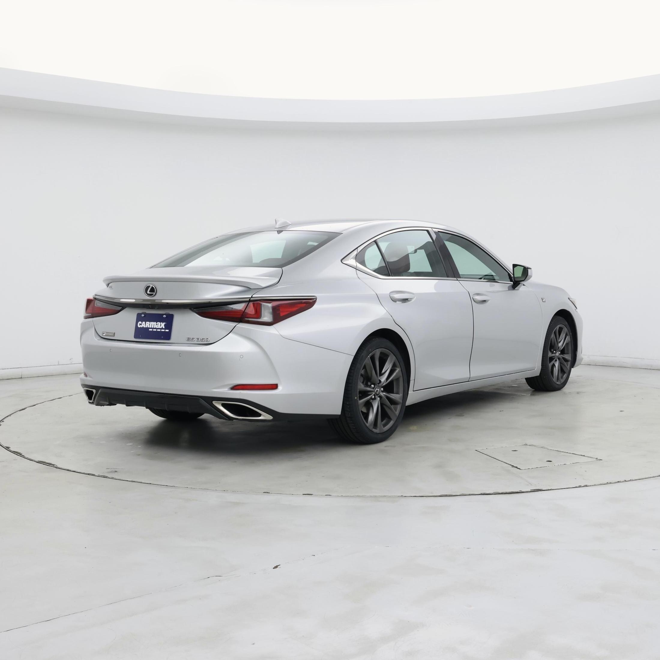 Thumbnail: 2021 Lexus ES - 8