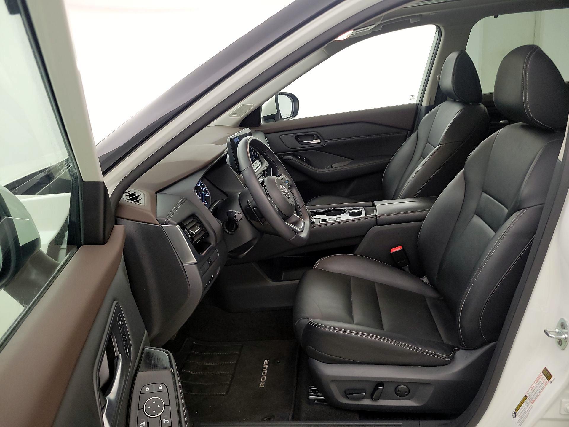 Thumbnail: 2023 Nissan Rogue - 11