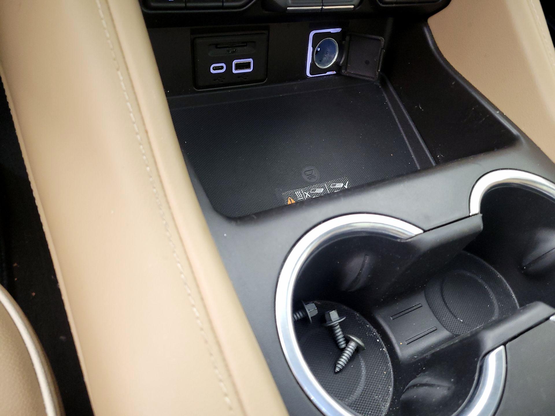 Thumbnail: 2021 Chevrolet Tahoe - 19