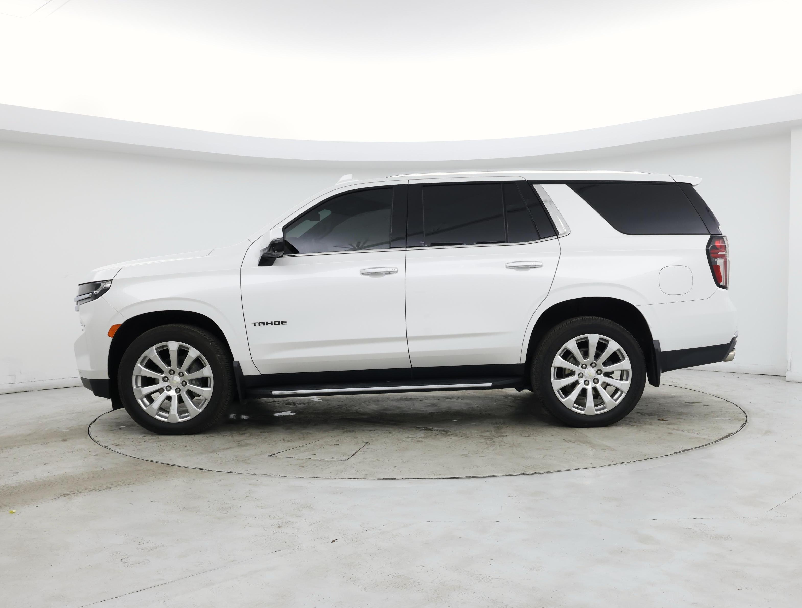 Thumbnail: 2021 Chevrolet Tahoe - 3