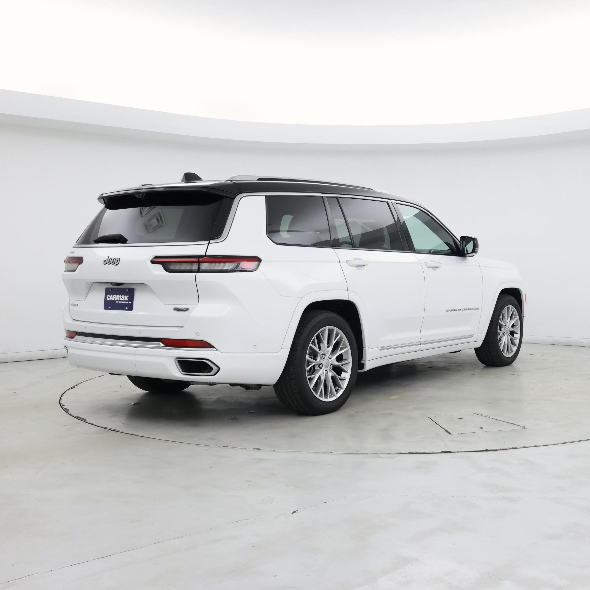 Thumbnail: 2024 Jeep Grand Cherokee L - 8