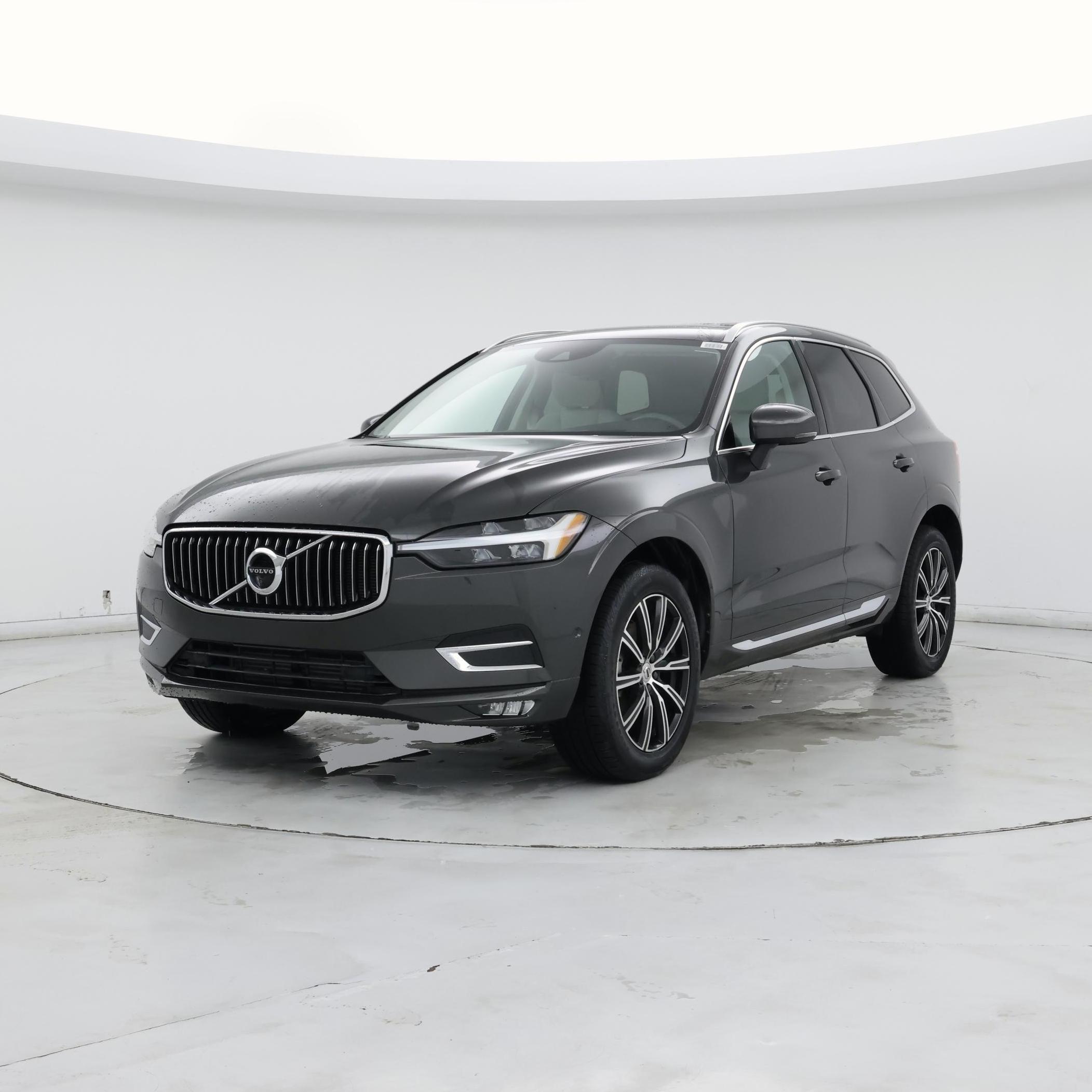 Thumbnail: 2021 Volvo XC60 - 4