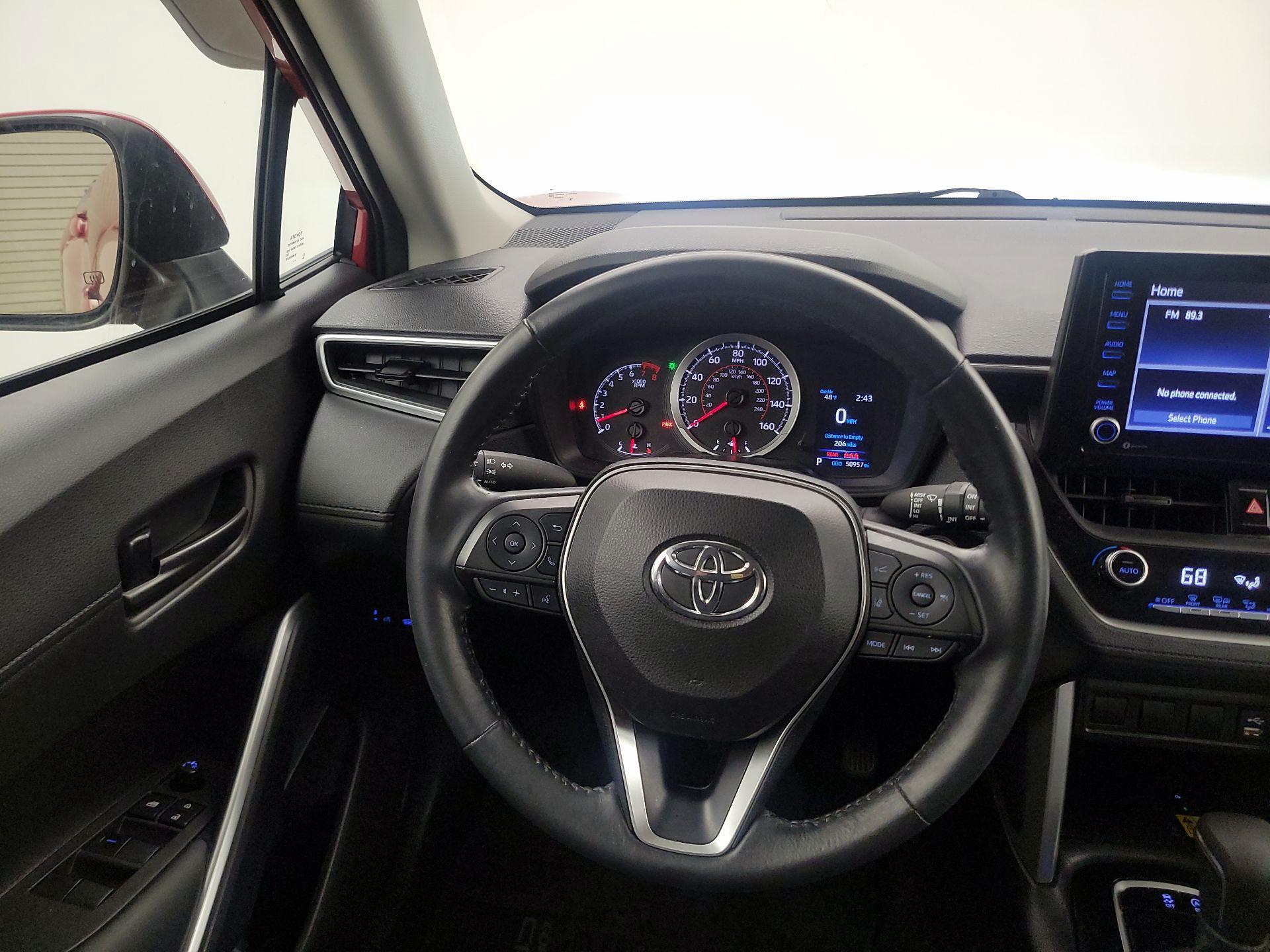 Thumbnail: 2022 Toyota Corolla Cross - 10