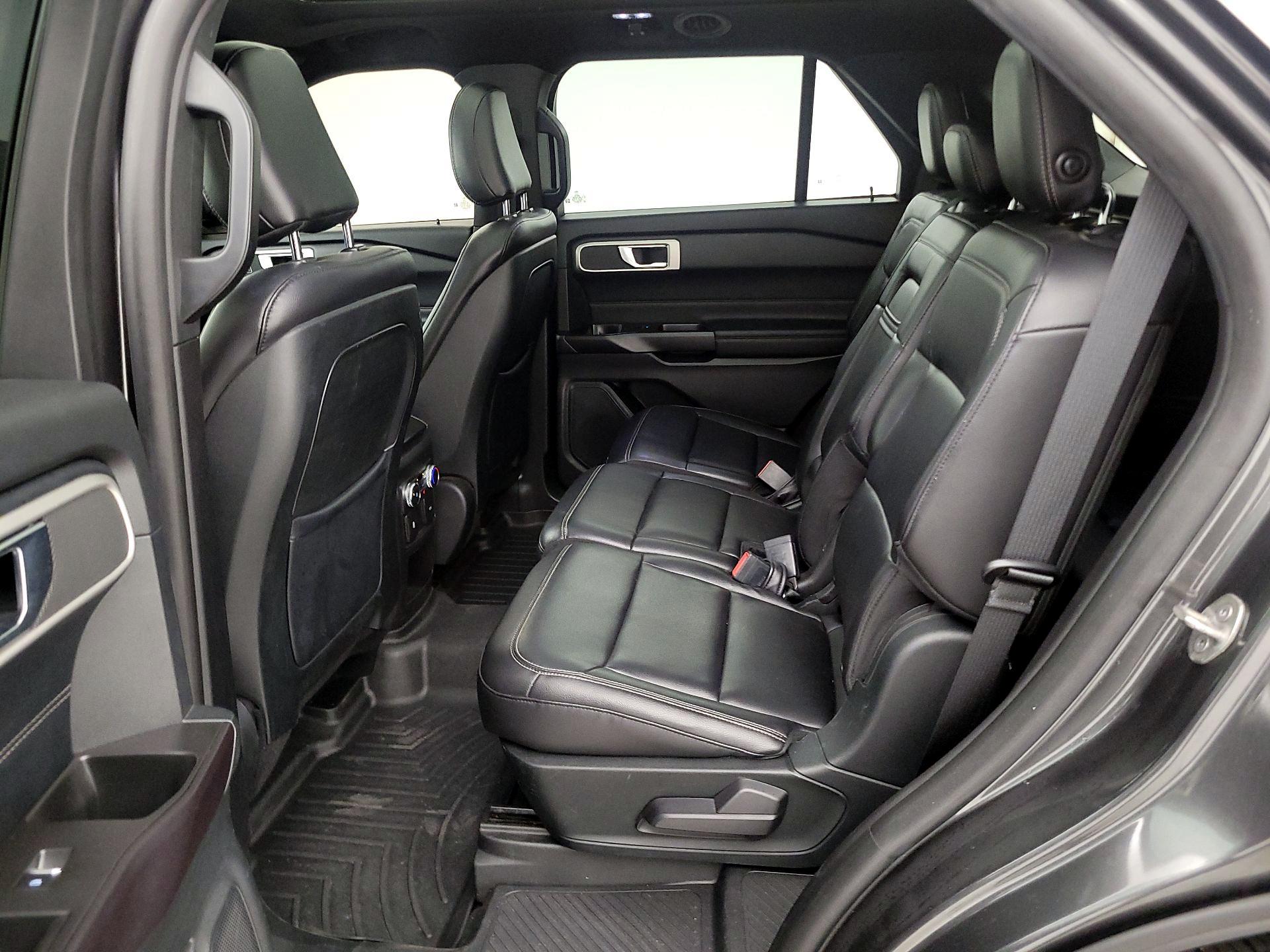 Thumbnail: 2020 Ford Explorer - 20