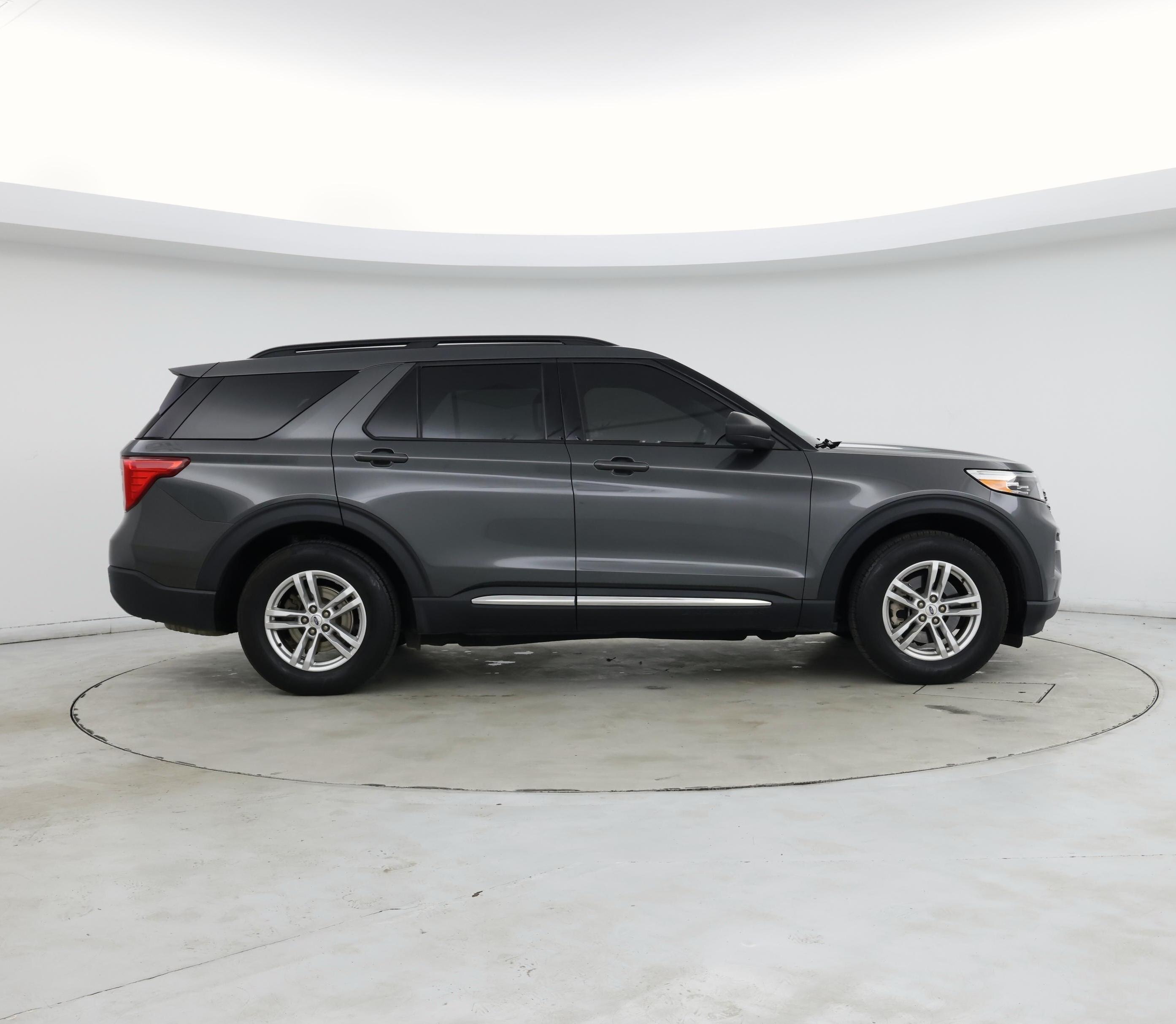 Thumbnail: 2020 Ford Explorer - 7
