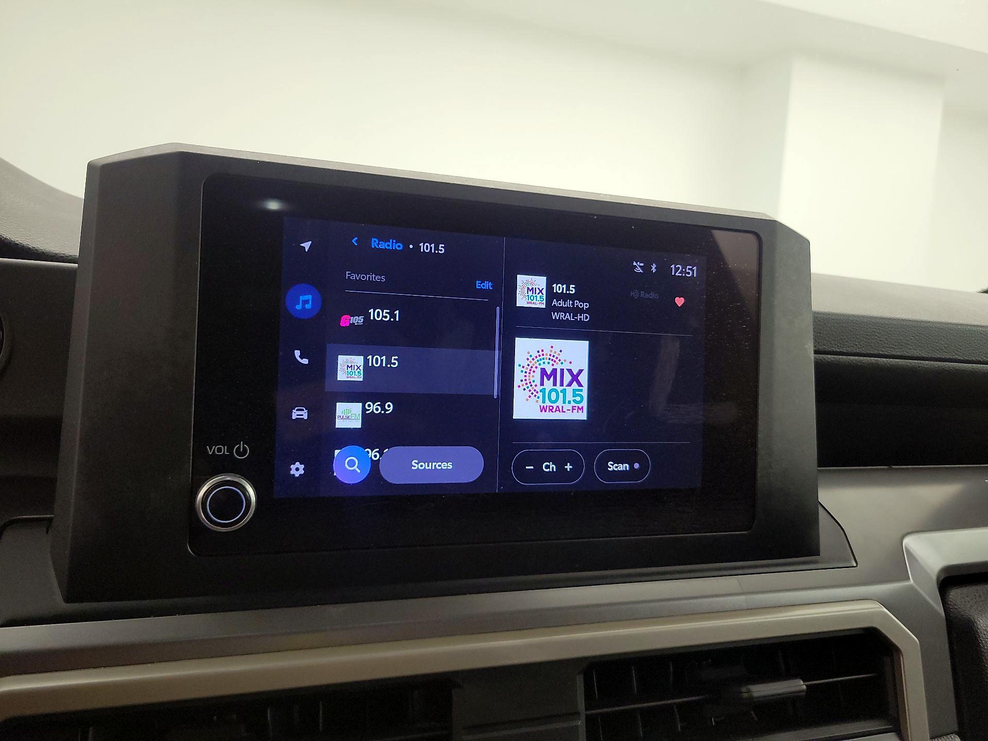 Thumbnail: 2024 Toyota Tacoma - 15