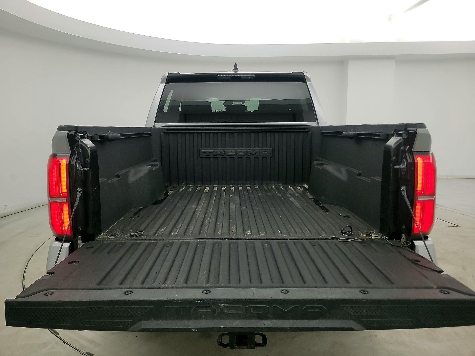 Thumbnail: 2024 Toyota Tacoma - 20