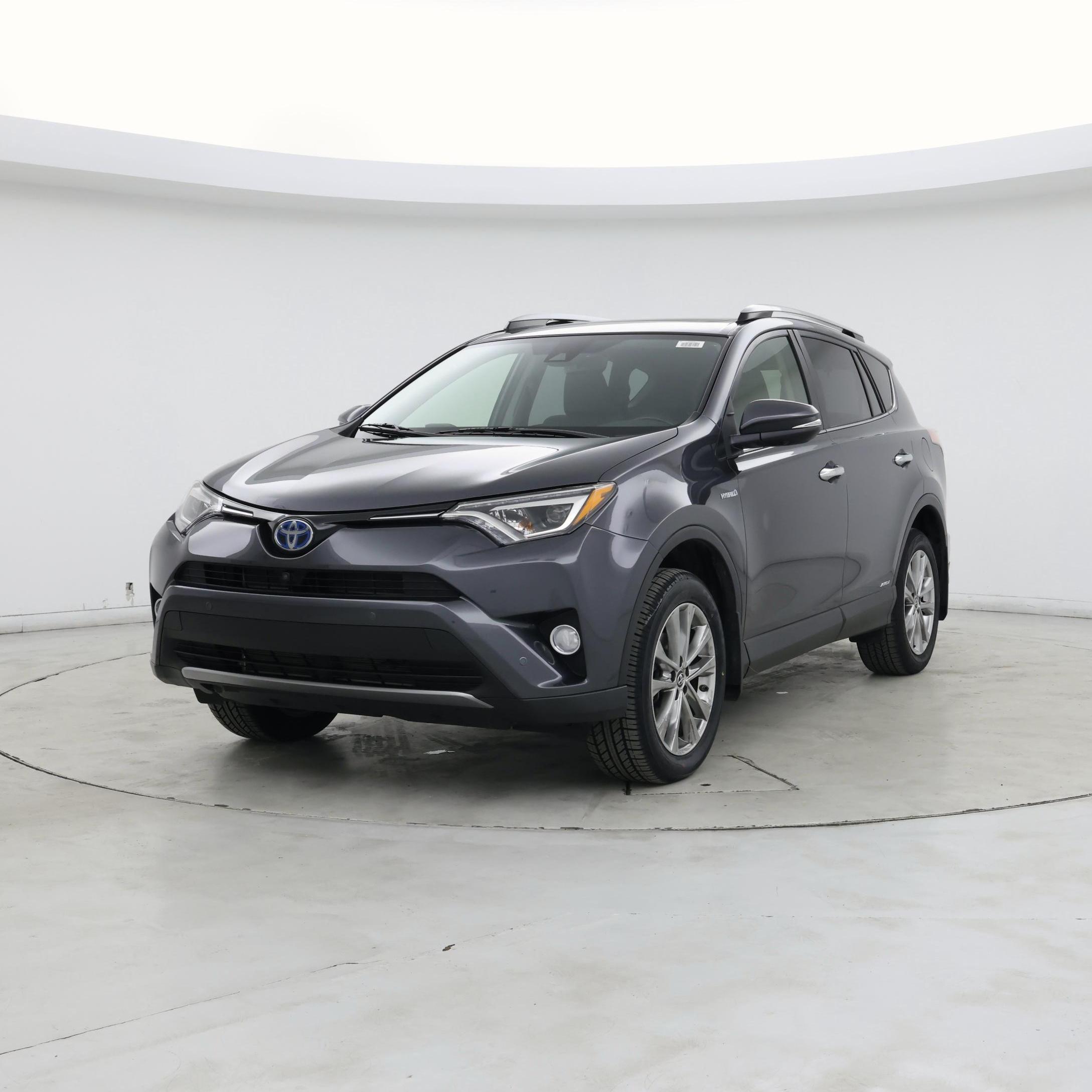 Thumbnail: 2017 Toyota RAV4 - 4