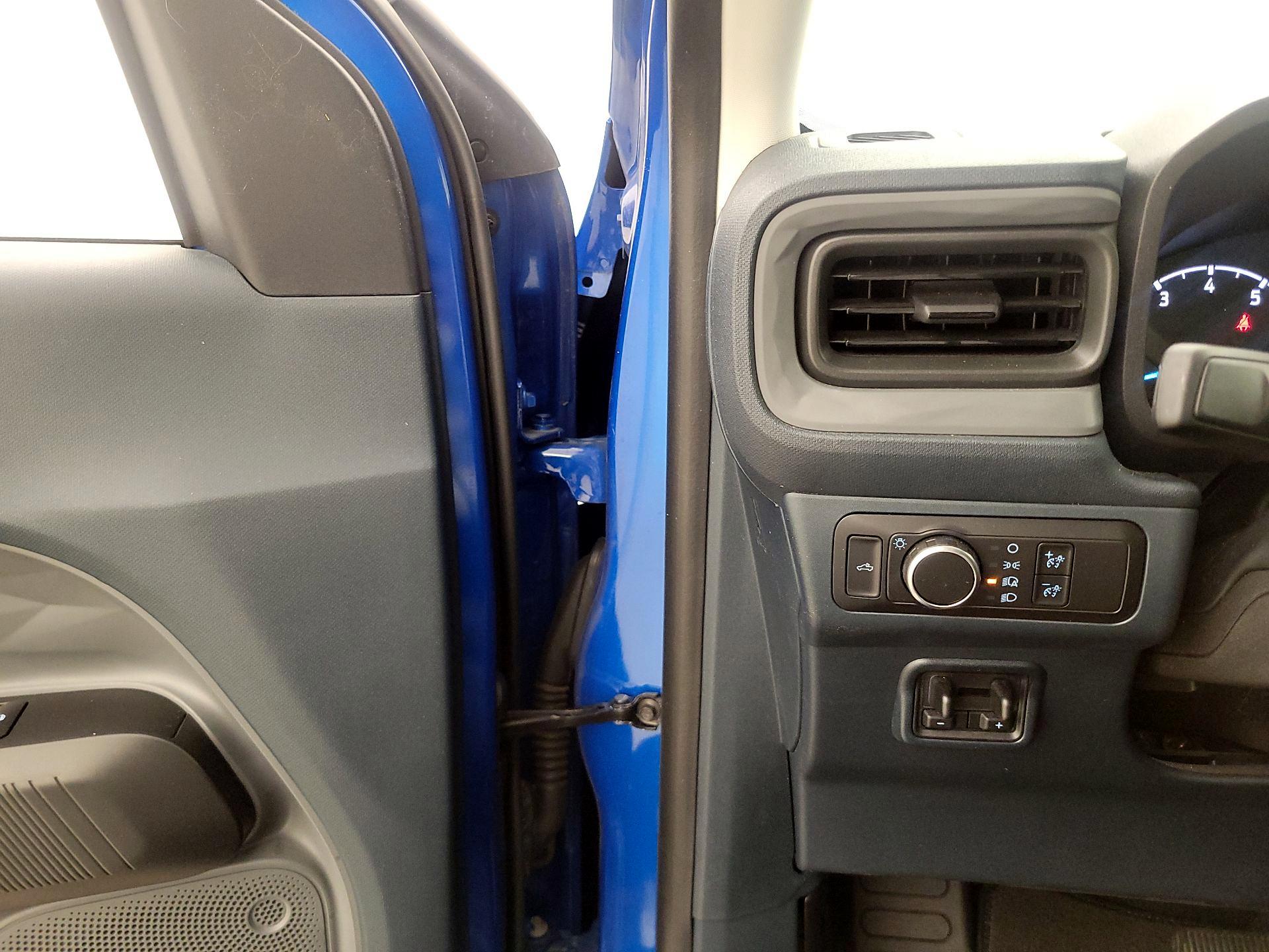 Thumbnail: 2022 Ford Maverick - 13