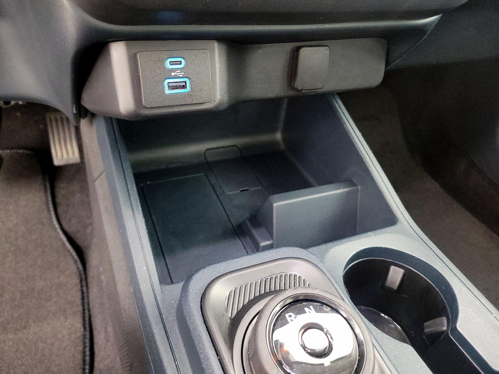 Thumbnail: 2022 Ford Maverick - 18