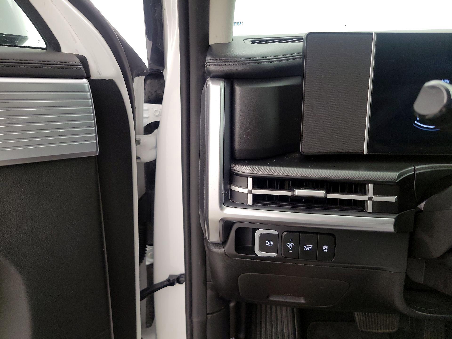 Thumbnail: 2024 Hyundai Santa Fe - 13