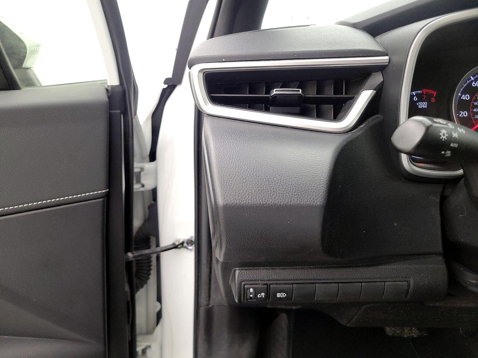 Thumbnail: 2022 Toyota Corolla - 13