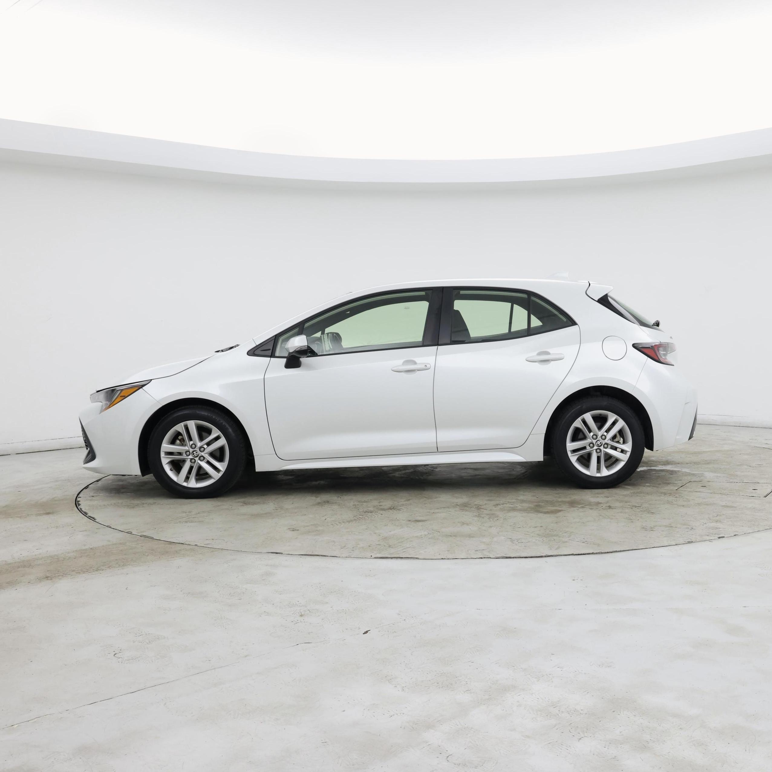 Thumbnail: 2022 Toyota Corolla - 3