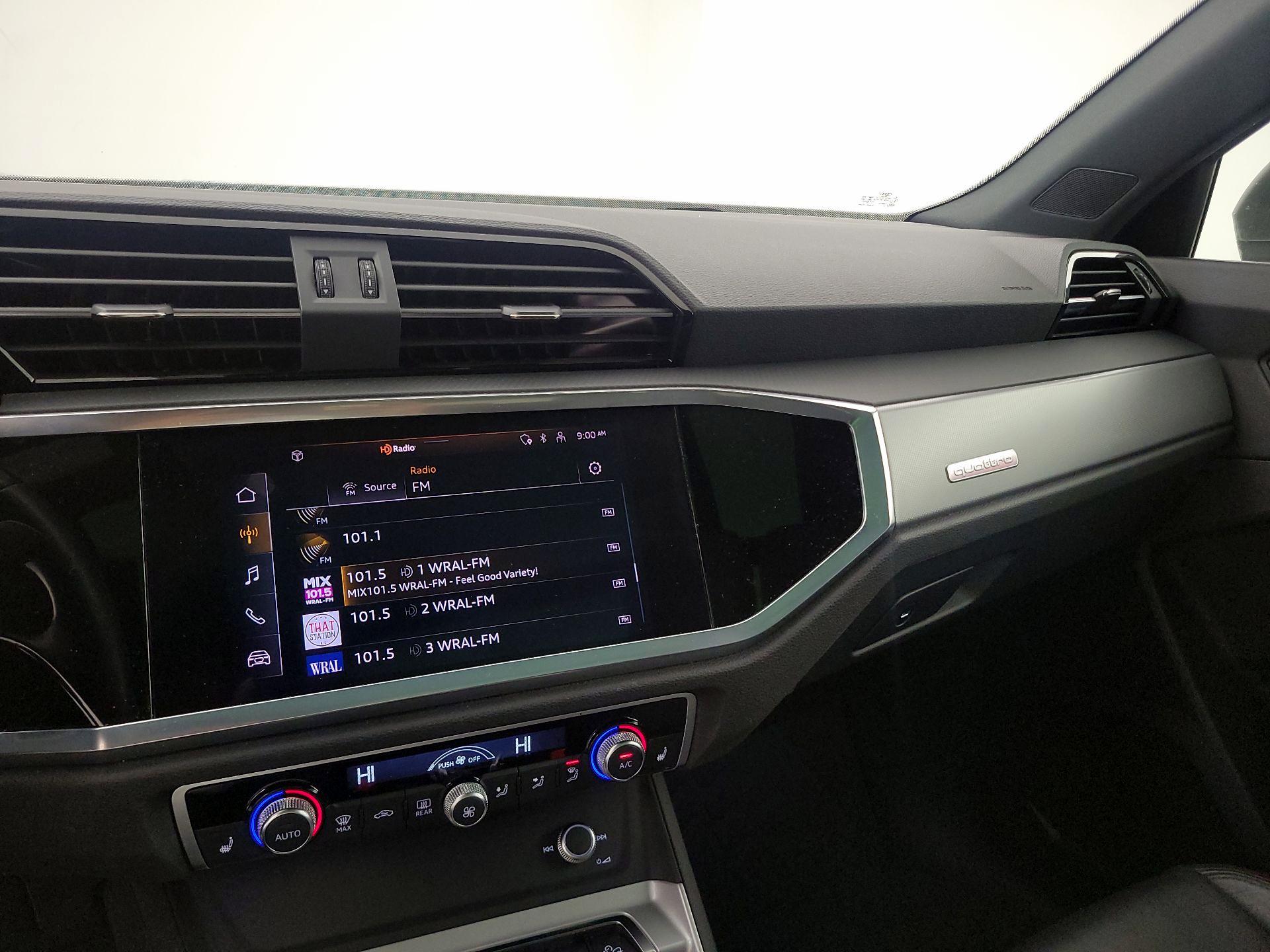 Thumbnail: 2022 Audi Q3 - 15