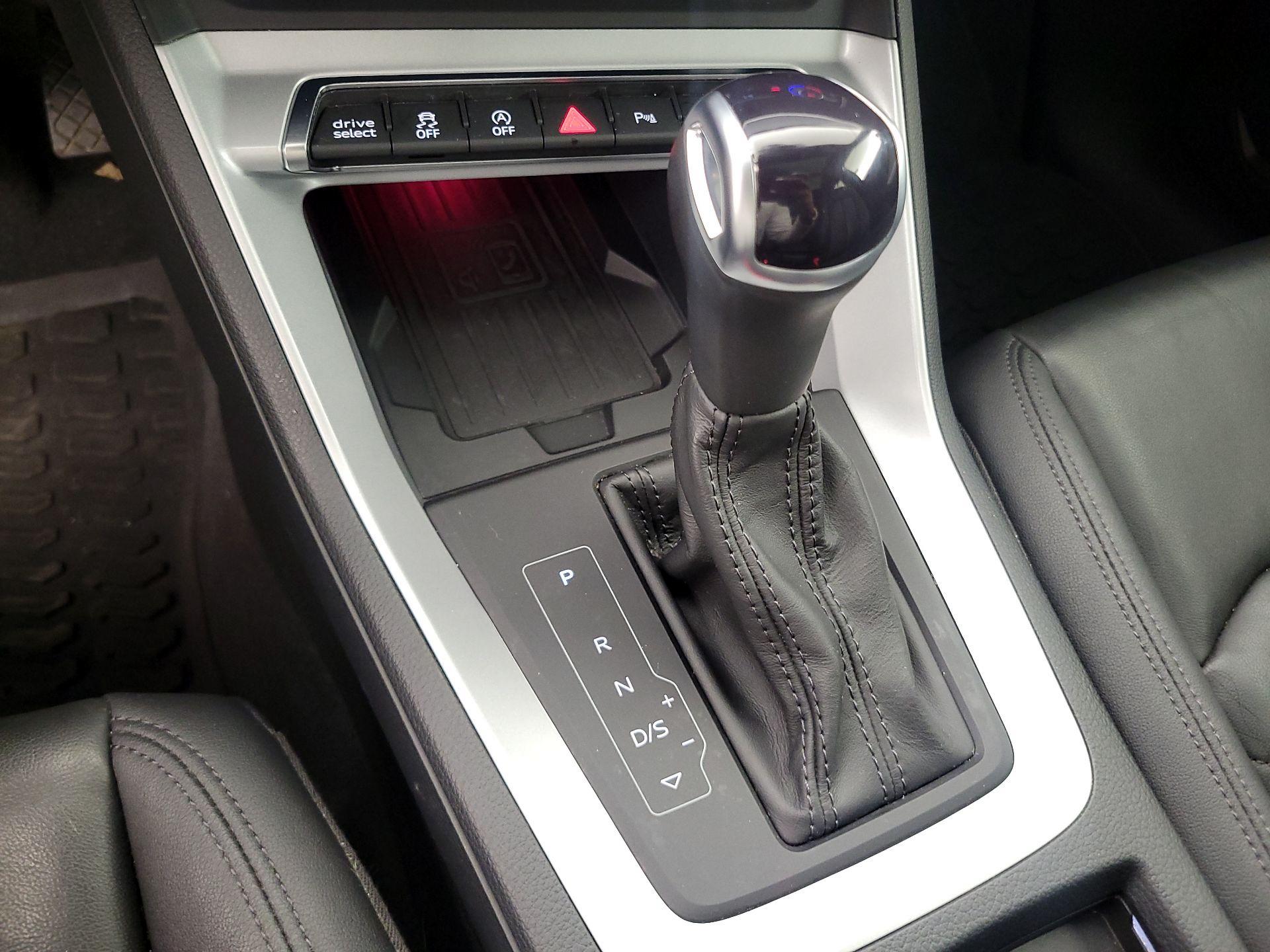 Thumbnail: 2022 Audi Q3 - 17