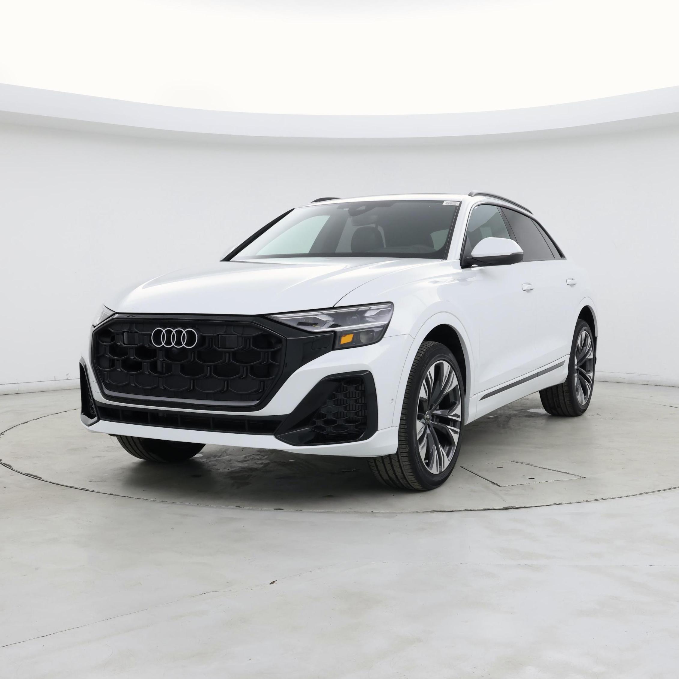 Thumbnail: 2025 Audi Q8 - 4