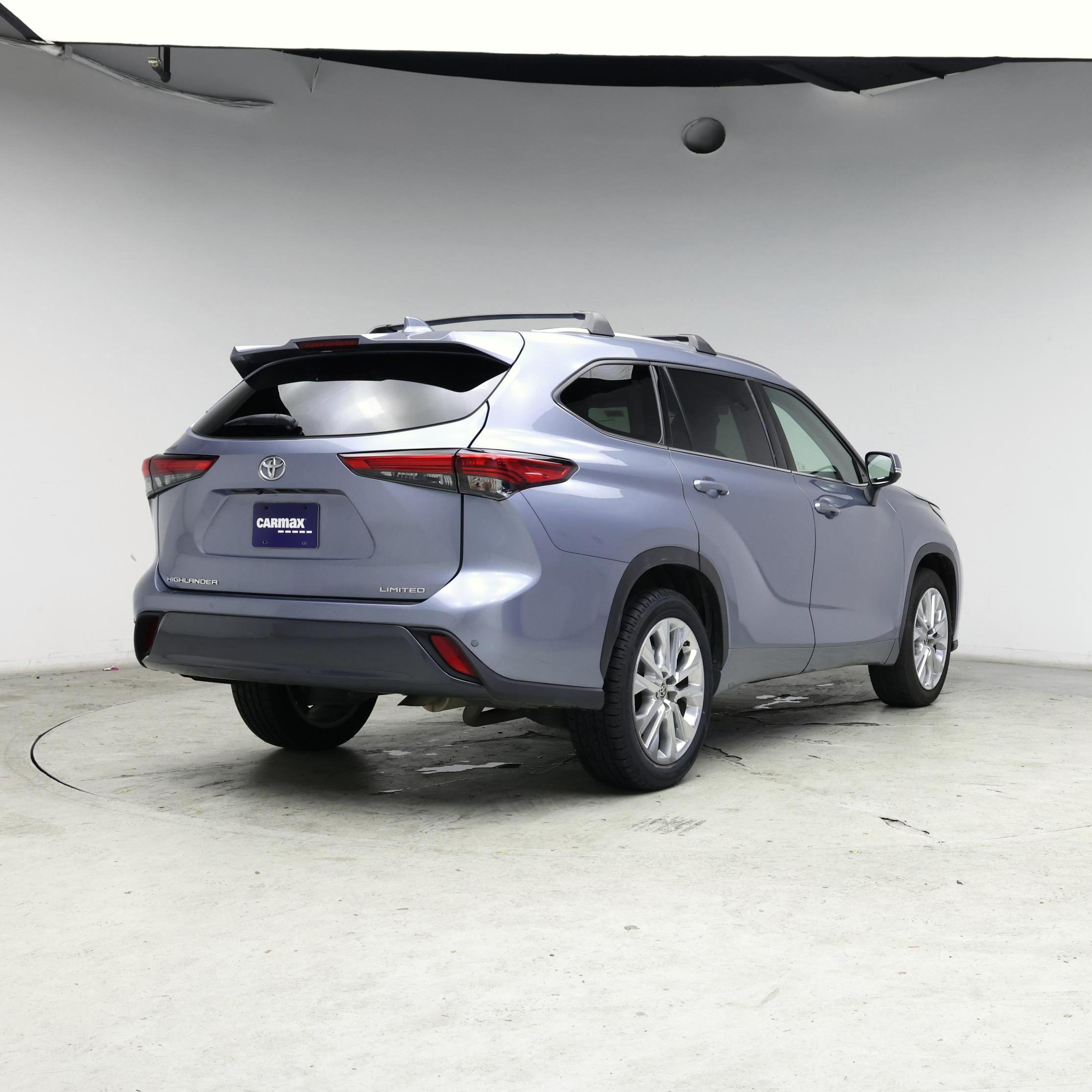 Thumbnail: 2020 Toyota Highlander - 8