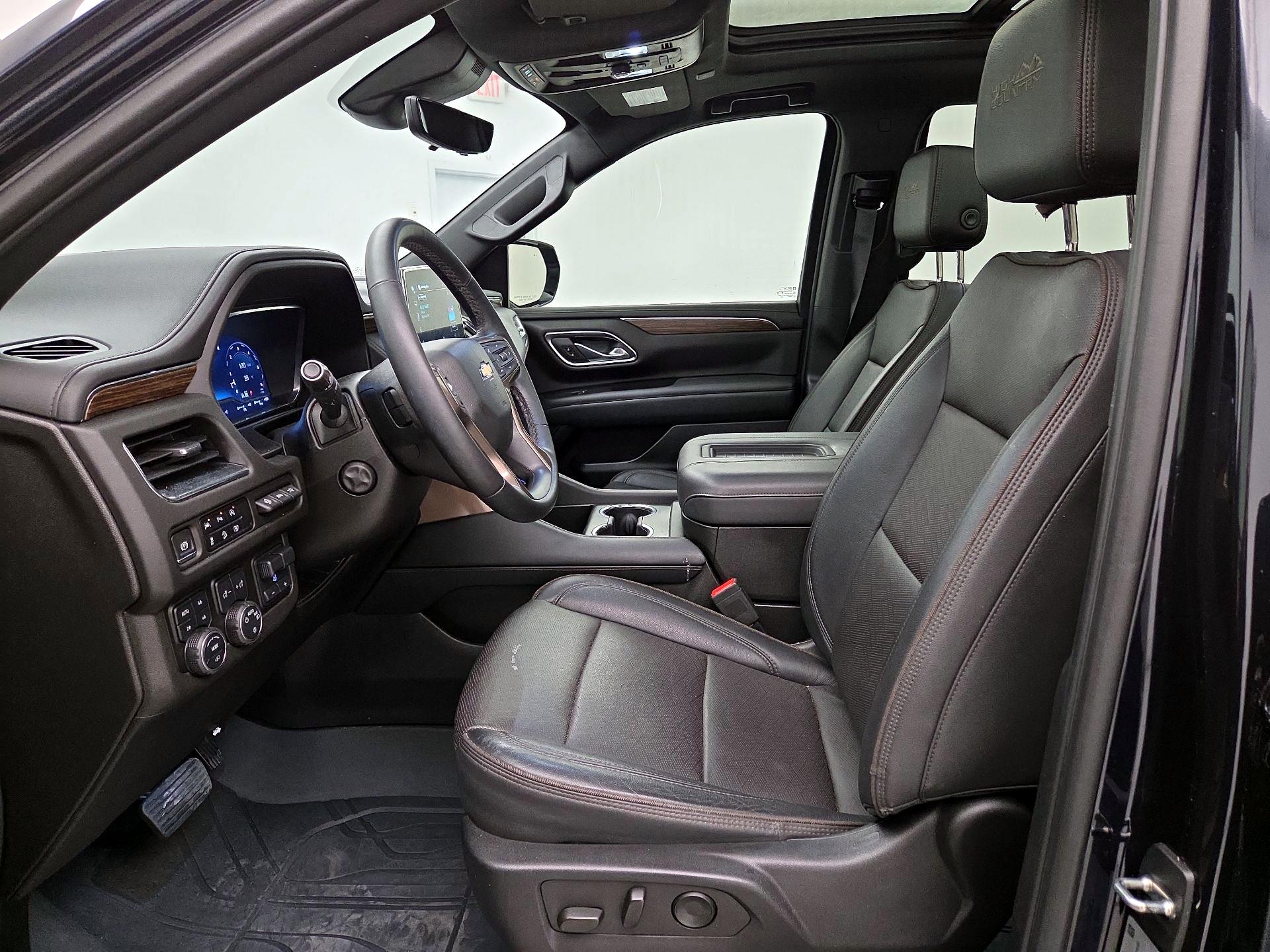 Thumbnail: 2023 Chevrolet Tahoe - 11