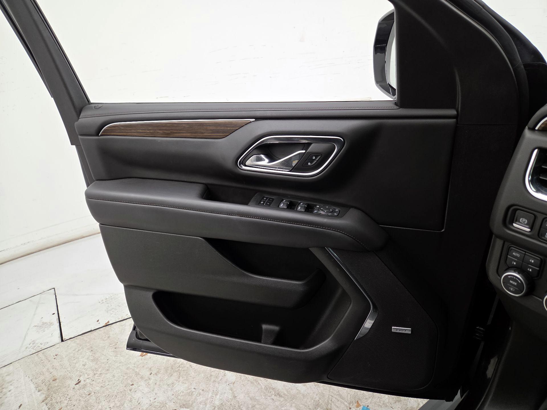 Thumbnail: 2023 Chevrolet Tahoe - 12