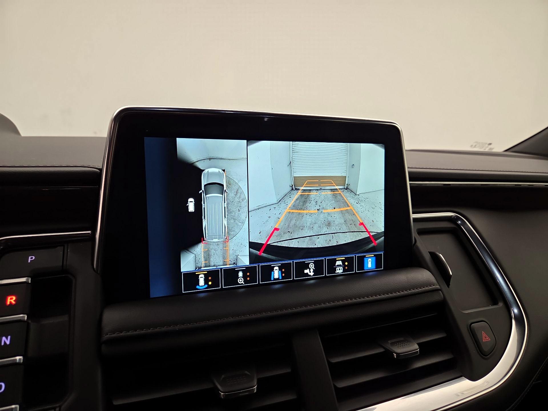 Thumbnail: 2023 Chevrolet Tahoe - 14