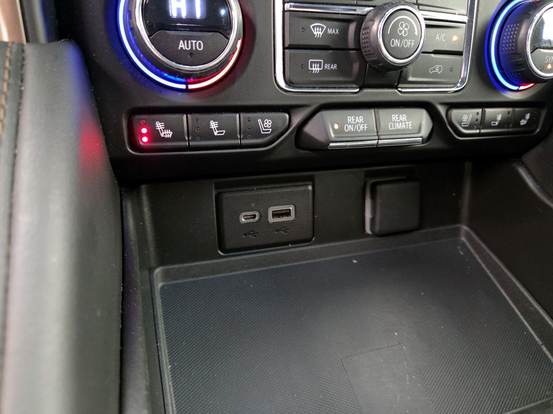 Thumbnail: 2023 Chevrolet Tahoe - 18