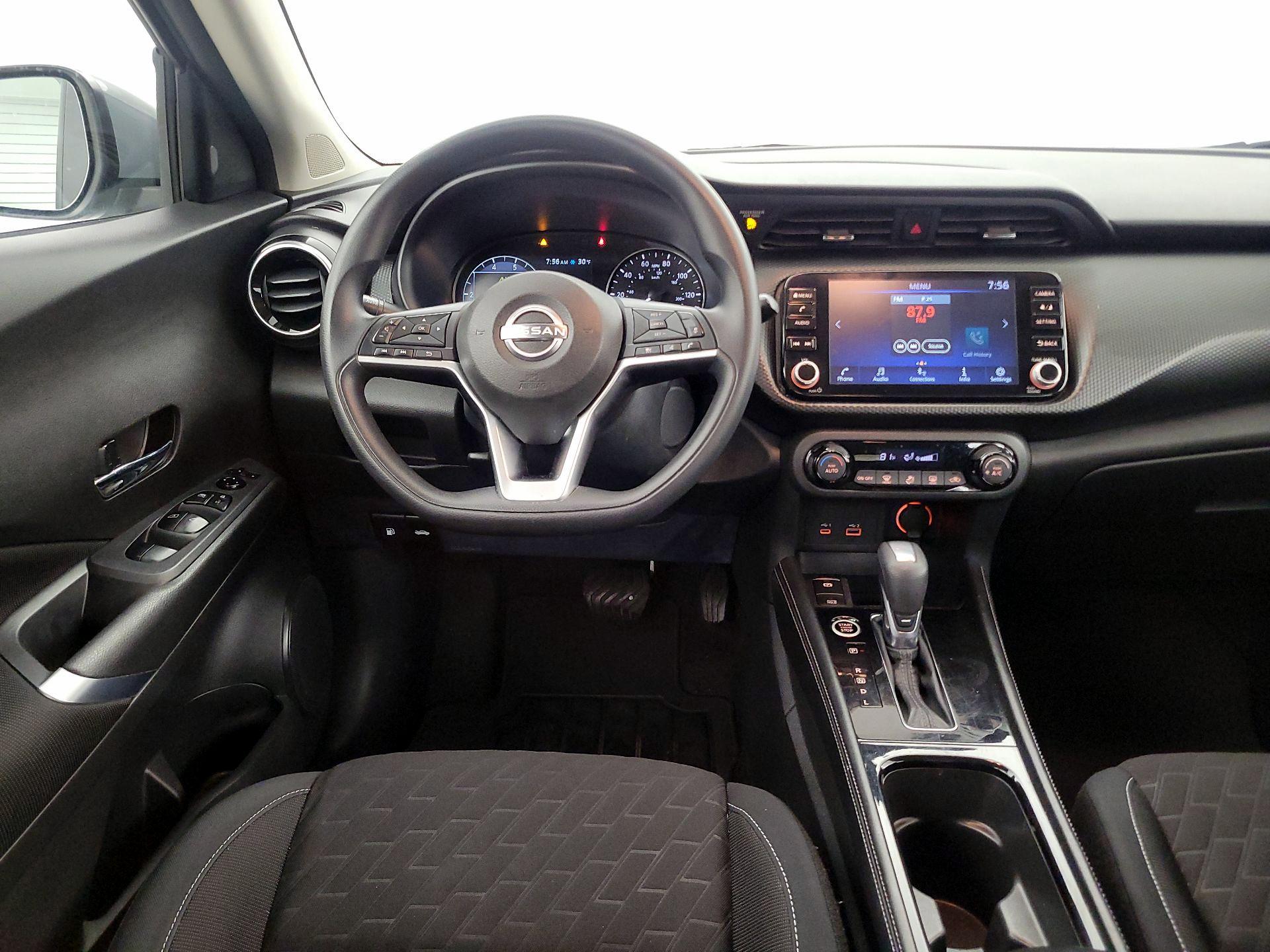 Thumbnail: 2022 Nissan Kicks - 10