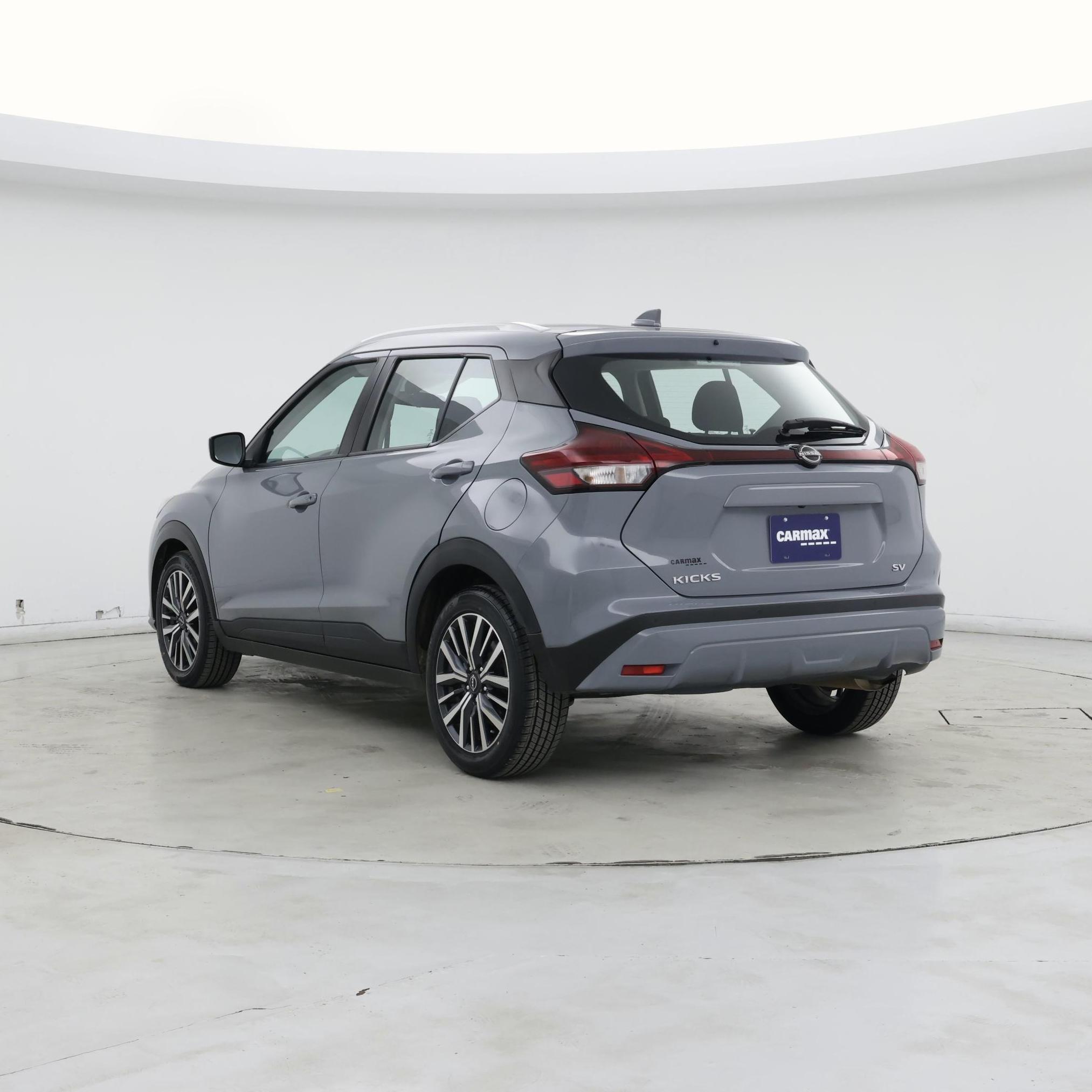 Thumbnail: 2022 Nissan Kicks - 2