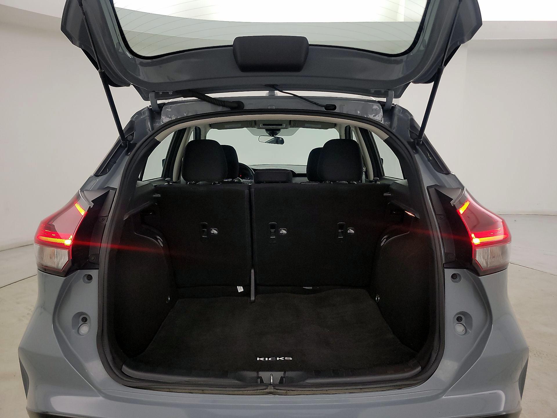 Thumbnail: 2022 Nissan Kicks - 20