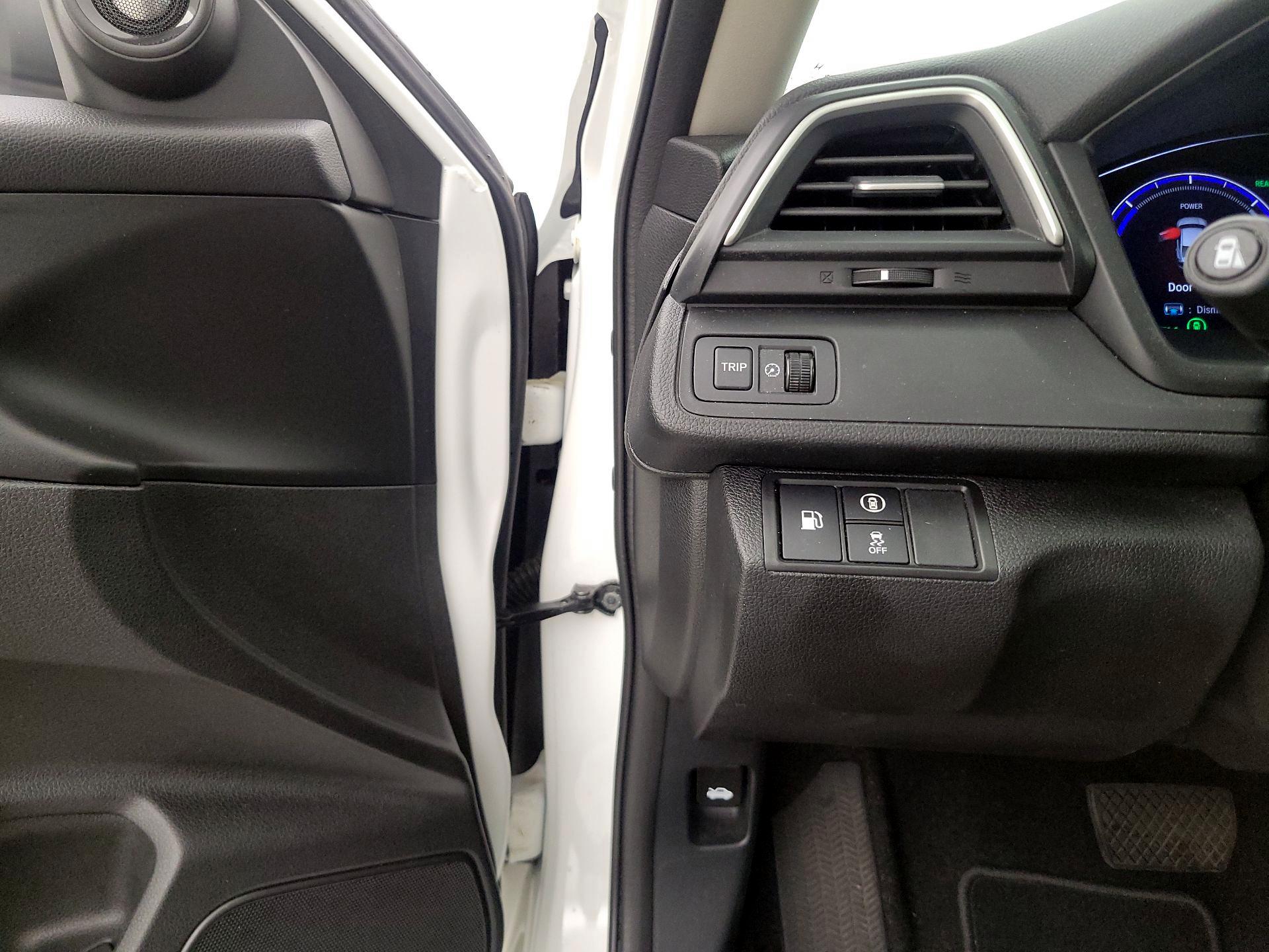 Thumbnail: 2019 Honda Insight - 13